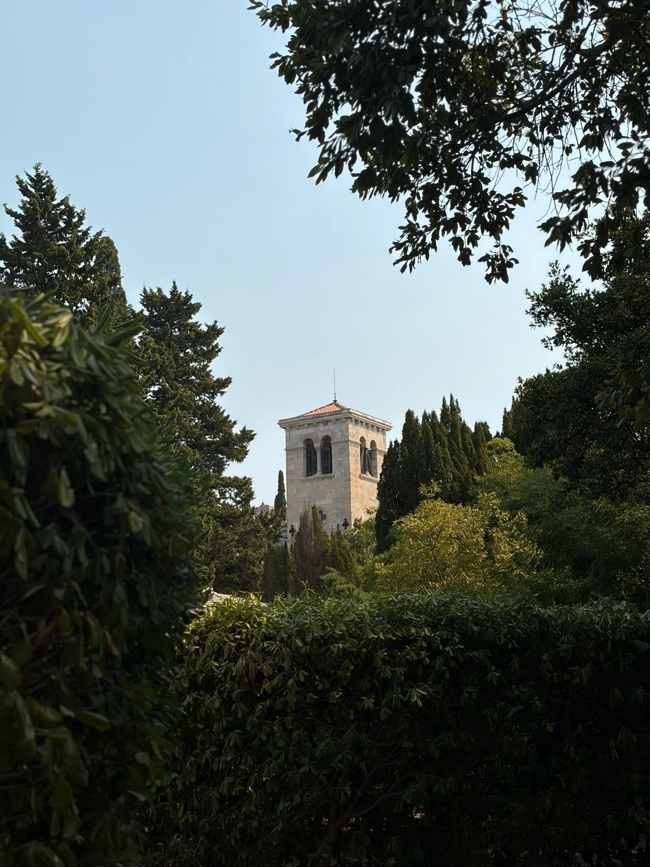 Croatia Part 2: Lokrum Island. Just a quick boat ride from Dubrovnik, but it feels like an entirely different world. Swapped the city walls for botanical gardens, wild peacocks, and Lokrum&rsquo;s Dead Sea. 🦚✨