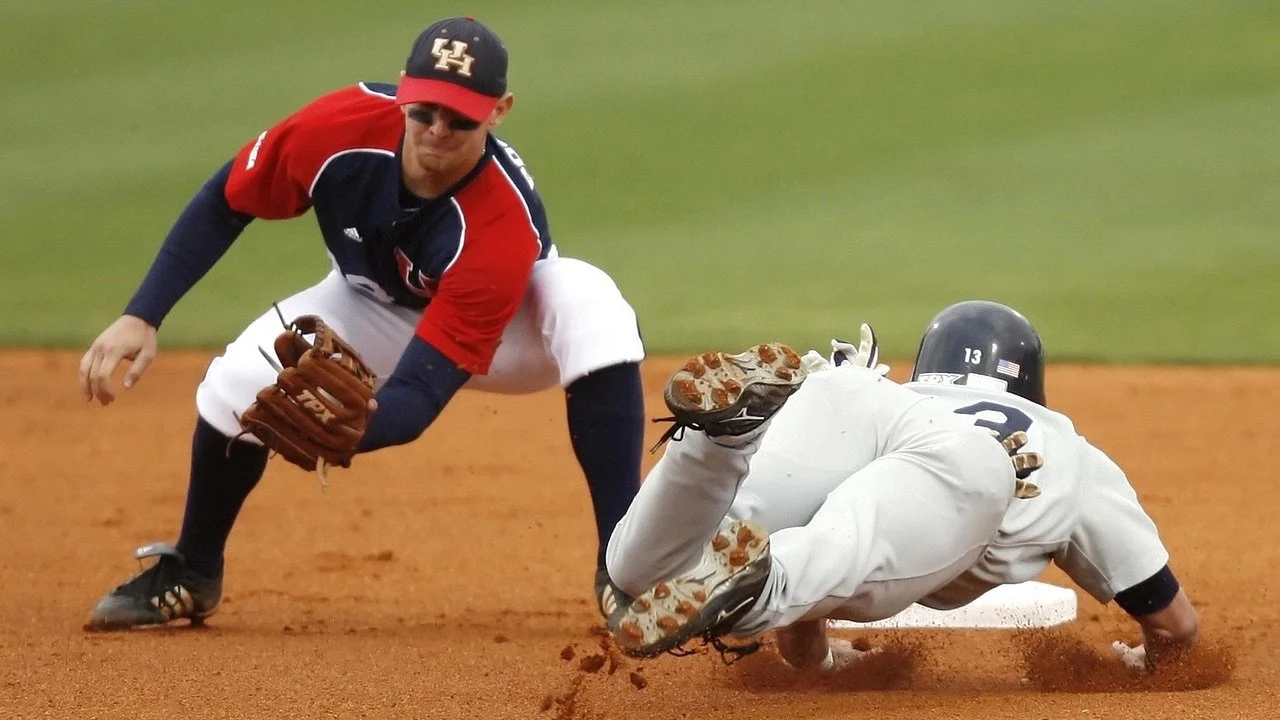 How to Create a Grand Slam Offer (Without Being Pushy) by Elaine Acker