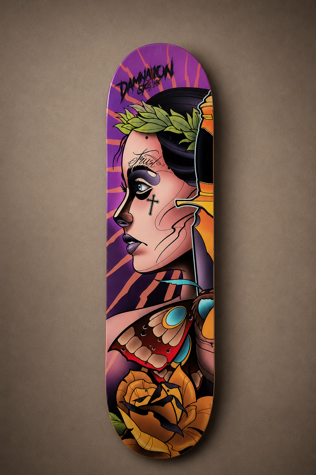 "Trust"
Damnation skateboard
-2021