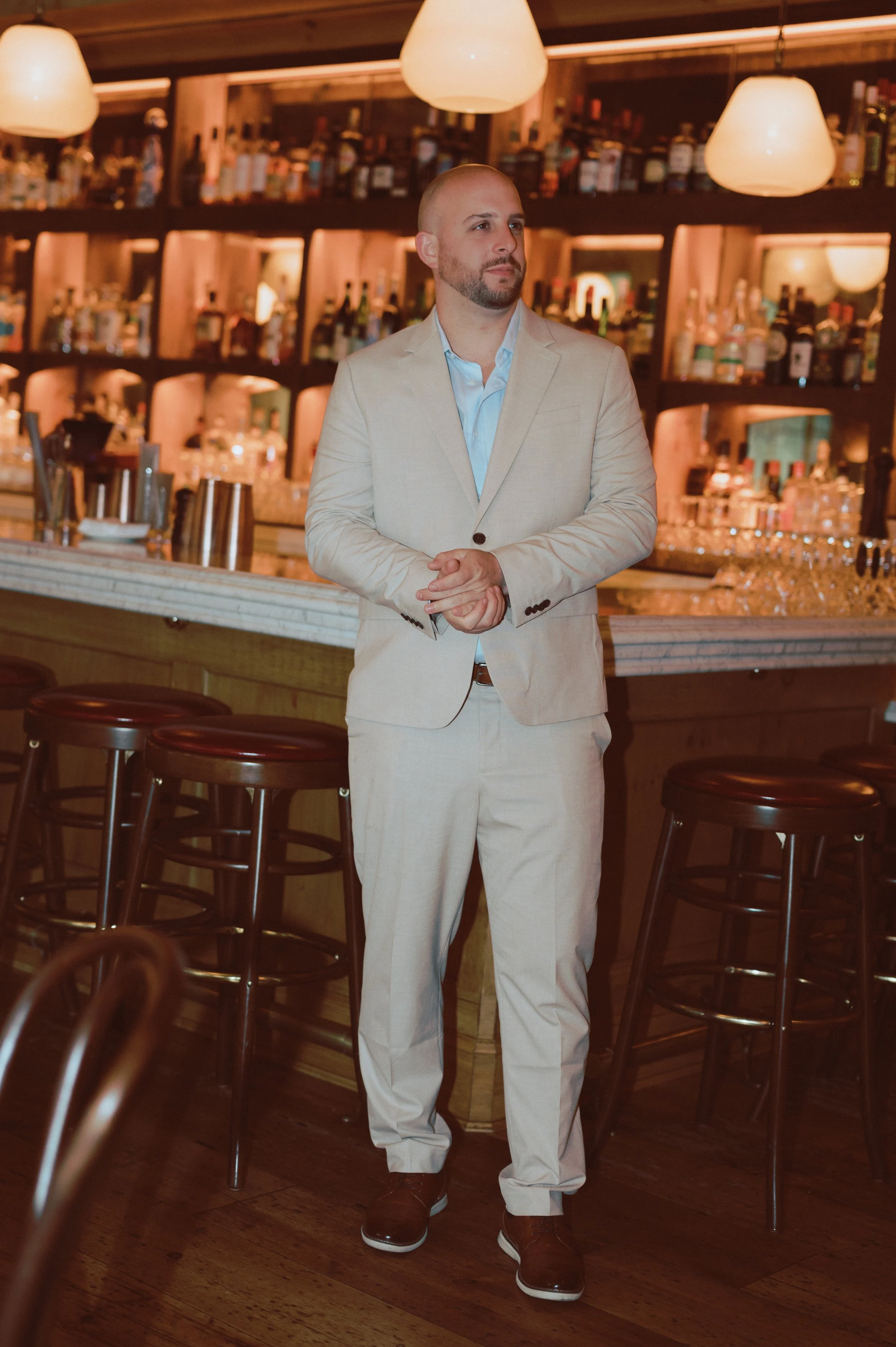 du_soleil_photographie_shanna_matt_engagementsession_rittenhousesquare_borrominirestaurant-23.jpg