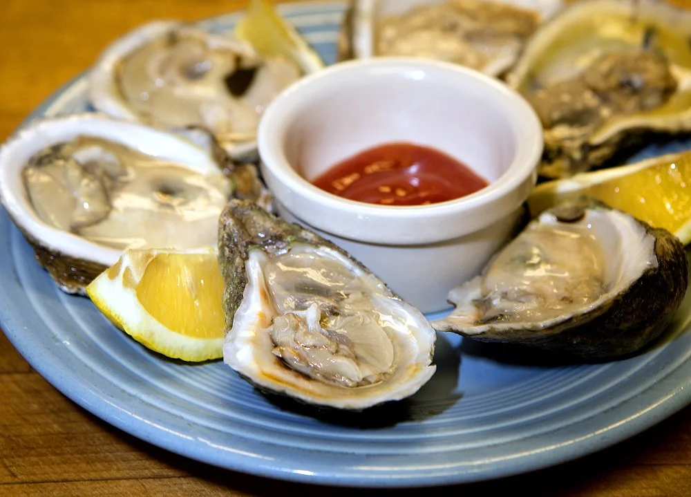 Raw Oysters at Machi's.jpg