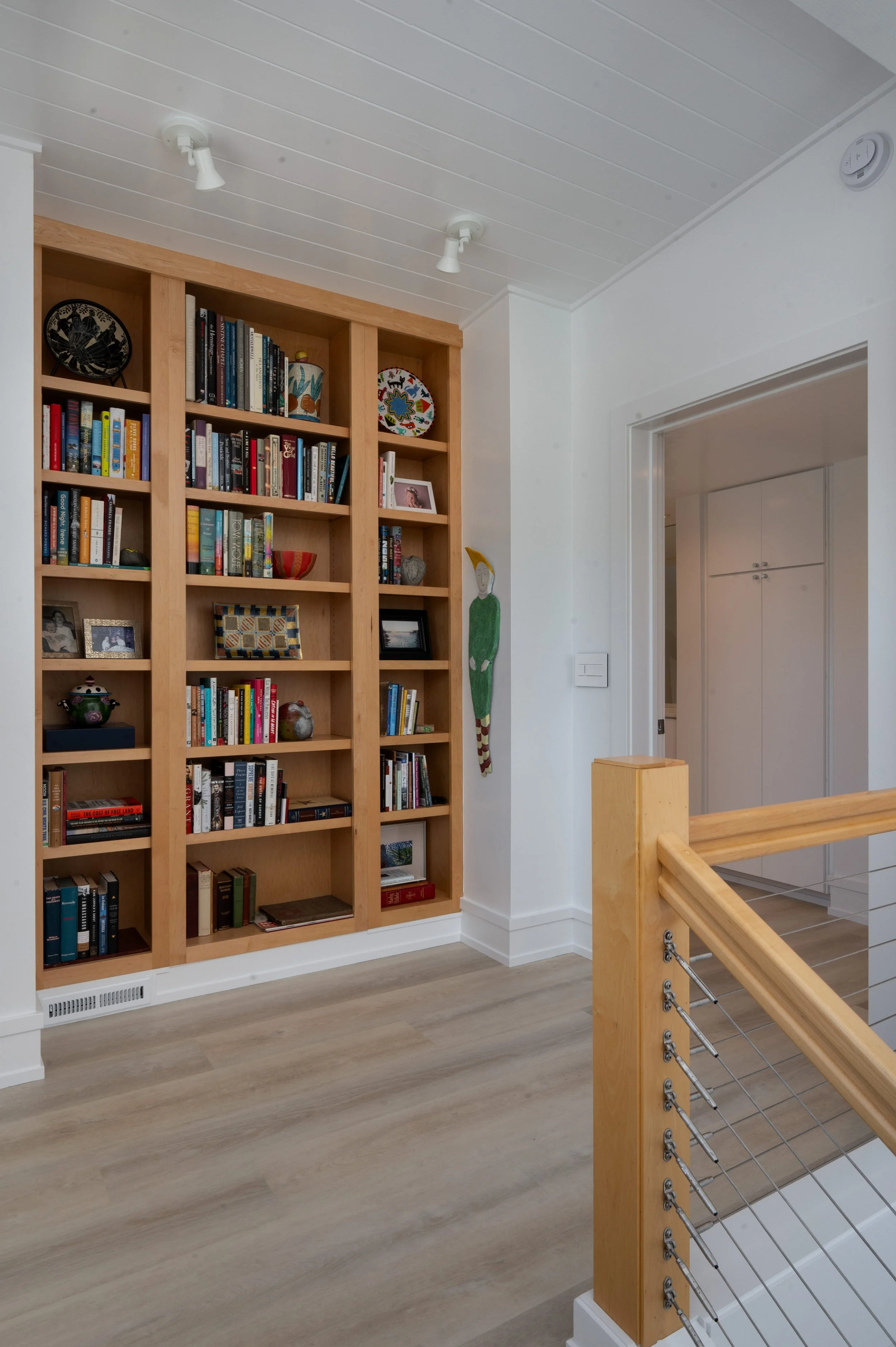 Bookcase.jpg