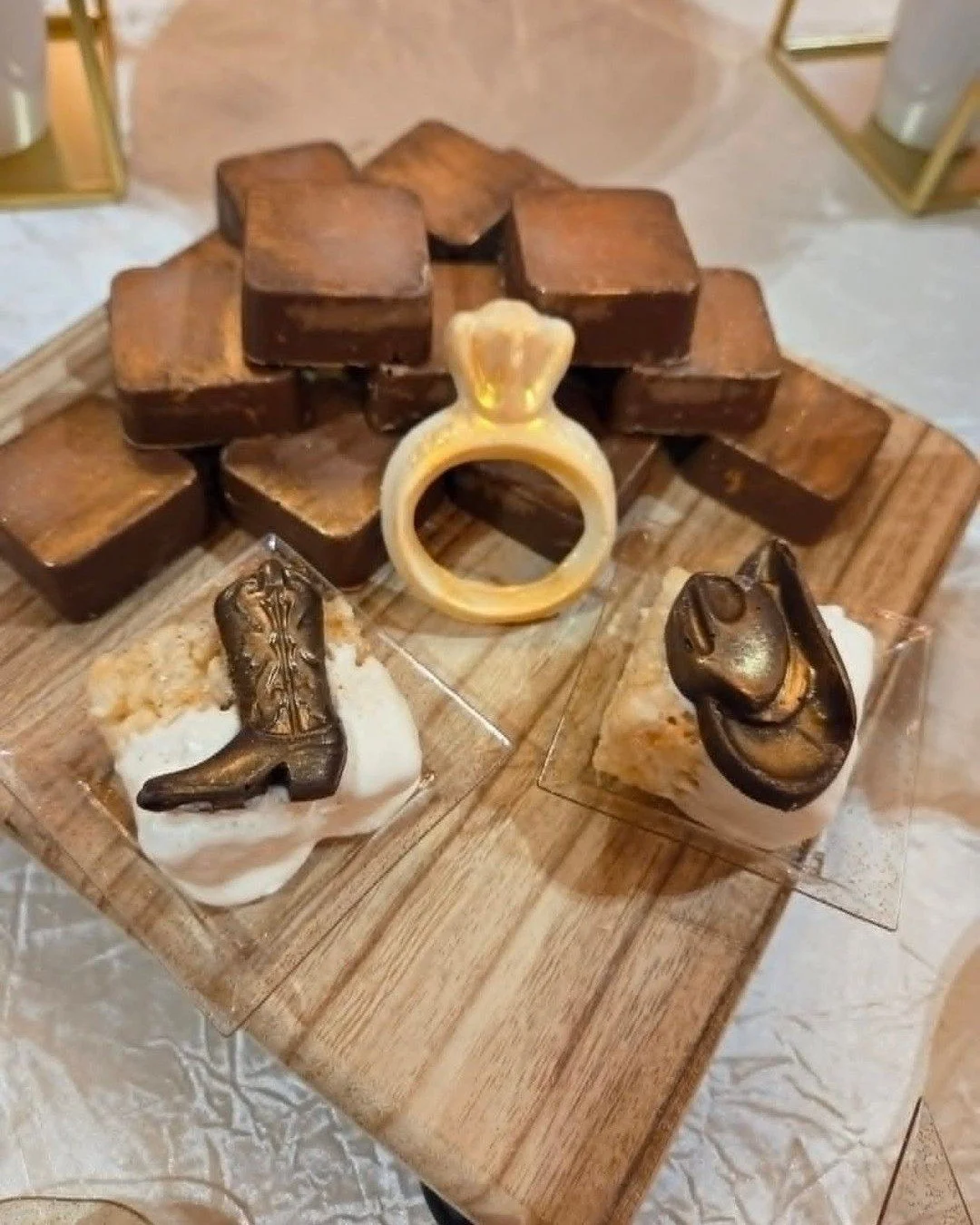Bachelor parties get chocolate too 🍫

This one called for boots, a hat, and a chocolate ring big enough to notice from across the room. Dark chocolate squares, a rustic western board, and one groom-to-be about to make it official.

Custom shapes, co