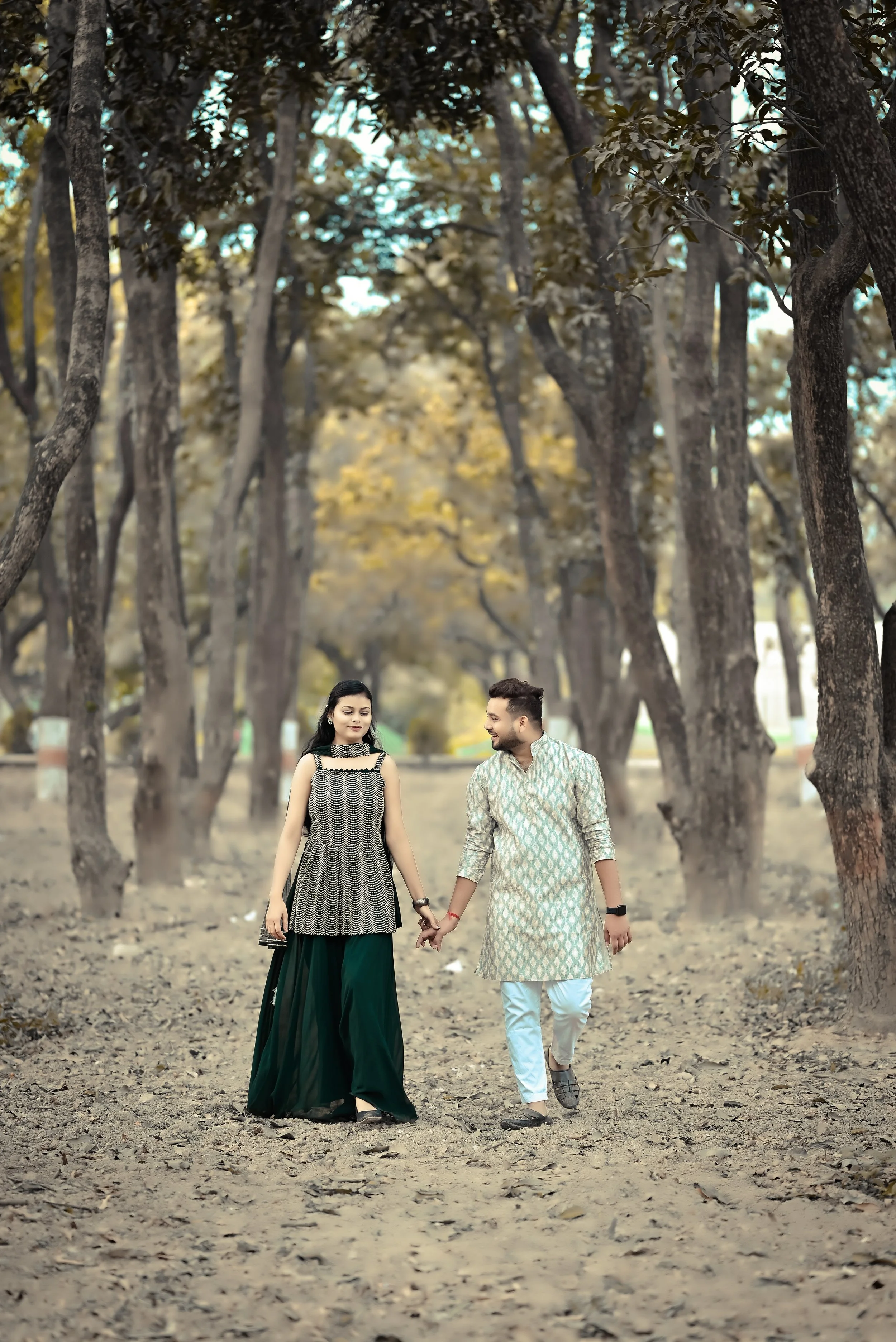 Som Photography offers Pre Wedding Photography in Prayagraj and Allahabad with cinematic couple photoshoots, creative portraits, candid moments and storytelling.