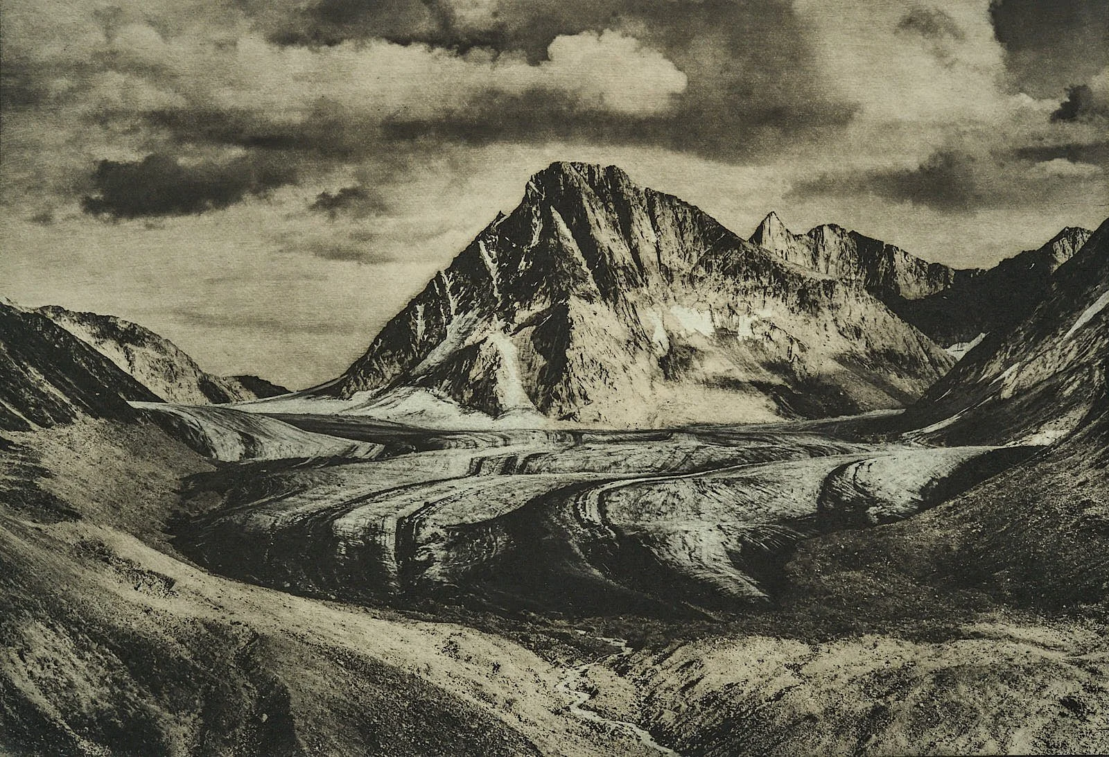 Nerutusôq Glacier, Volume I