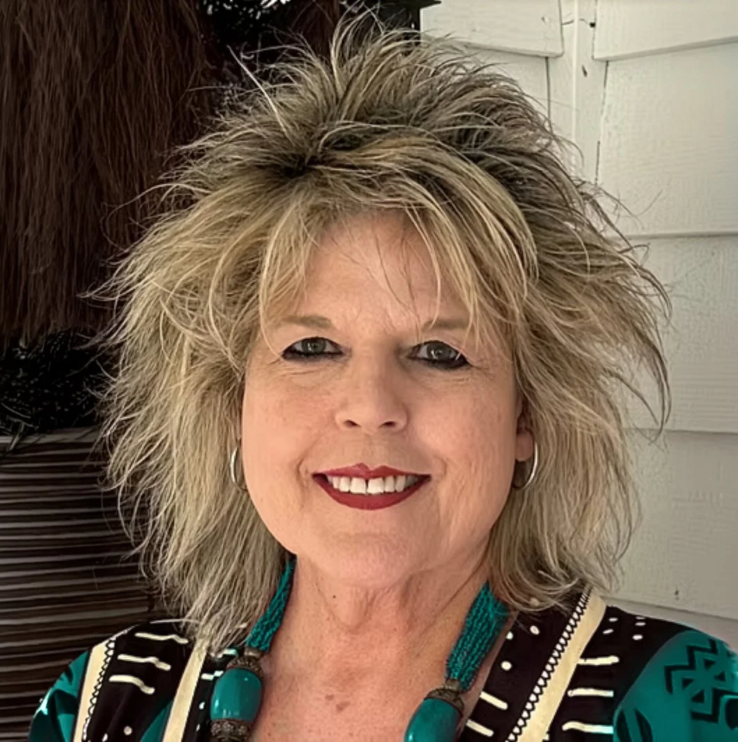 Becky Arrington headshot