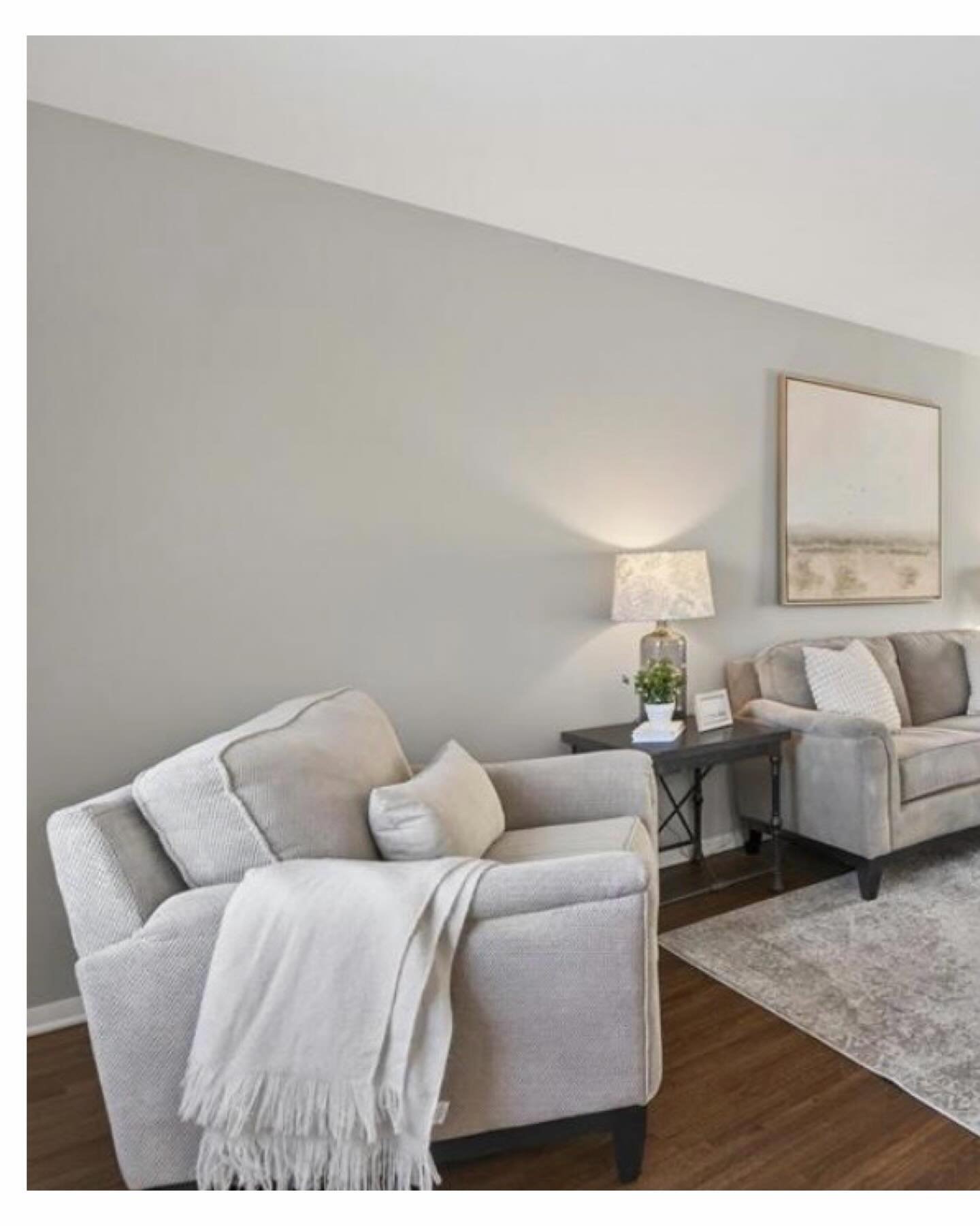 Check out this chic and beautifully updated home in Coon Rapids. With 1,281 square feet, 3 bedrooms, and 1 bathroom it has plenty of space for you to enjoy. Brand new stainless steel appliances, refinished hardwood floors, and fresh paint throughout 