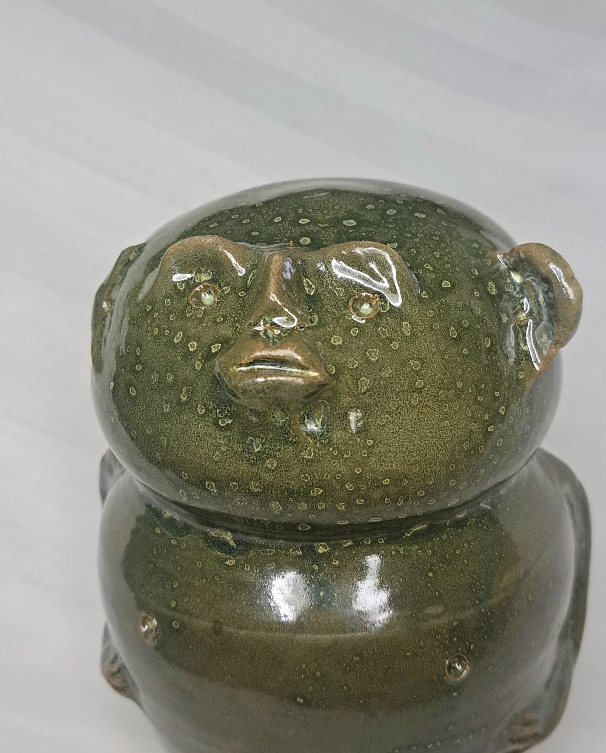 Dude Statuette - B