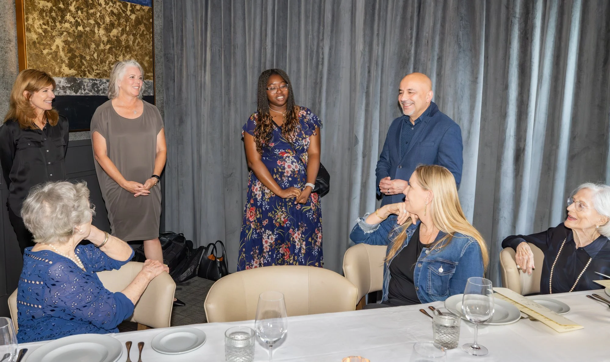 15-DiningAtTheKimberly-003.jpg