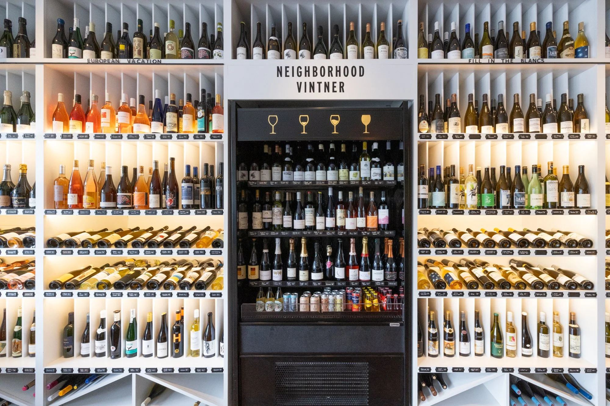 15-SchoolwithNeighborhoodVintner-002.jpg