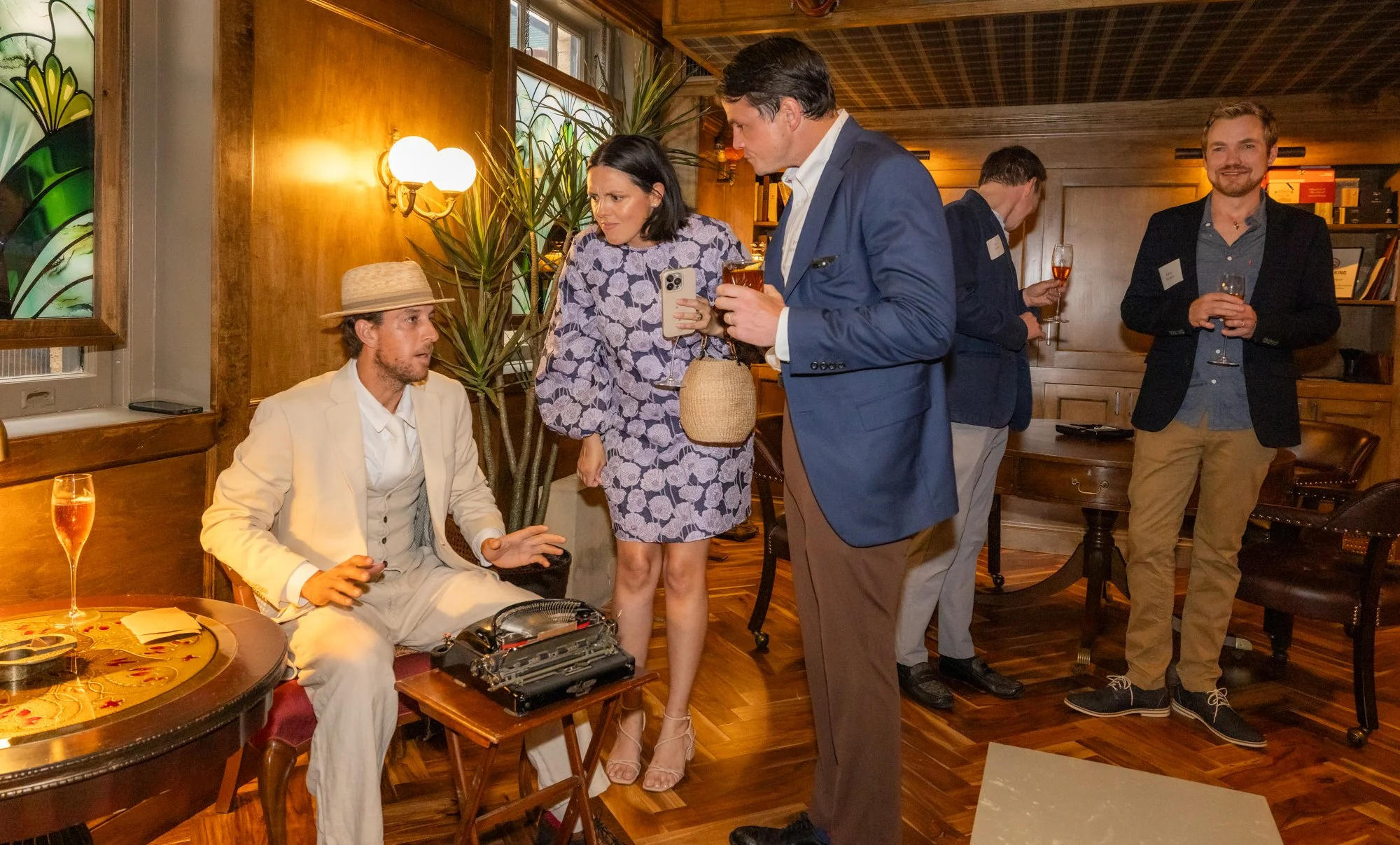 12-MarkTwainCocktailDinner-042.jpg