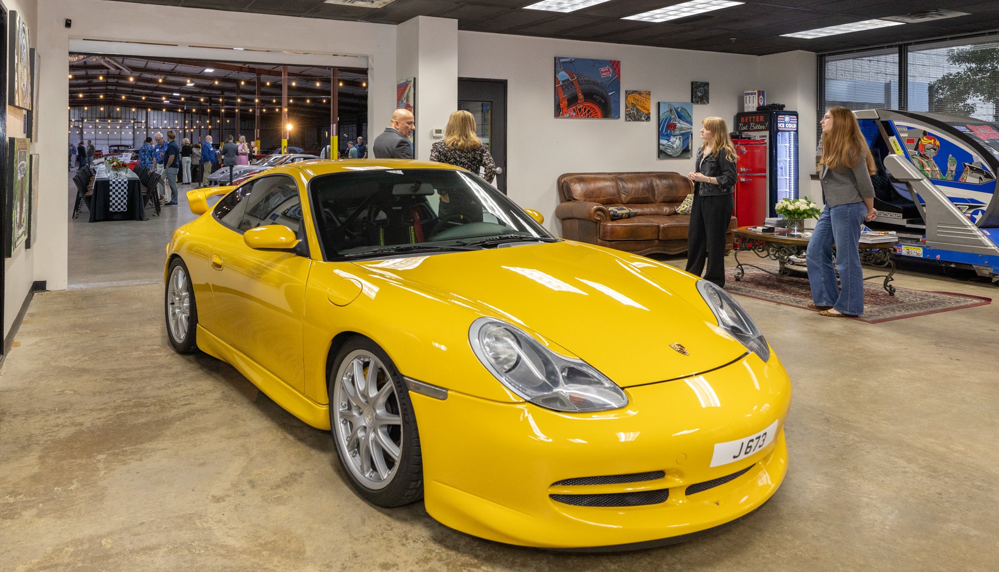6-FastCarsFineWine-073.jpg