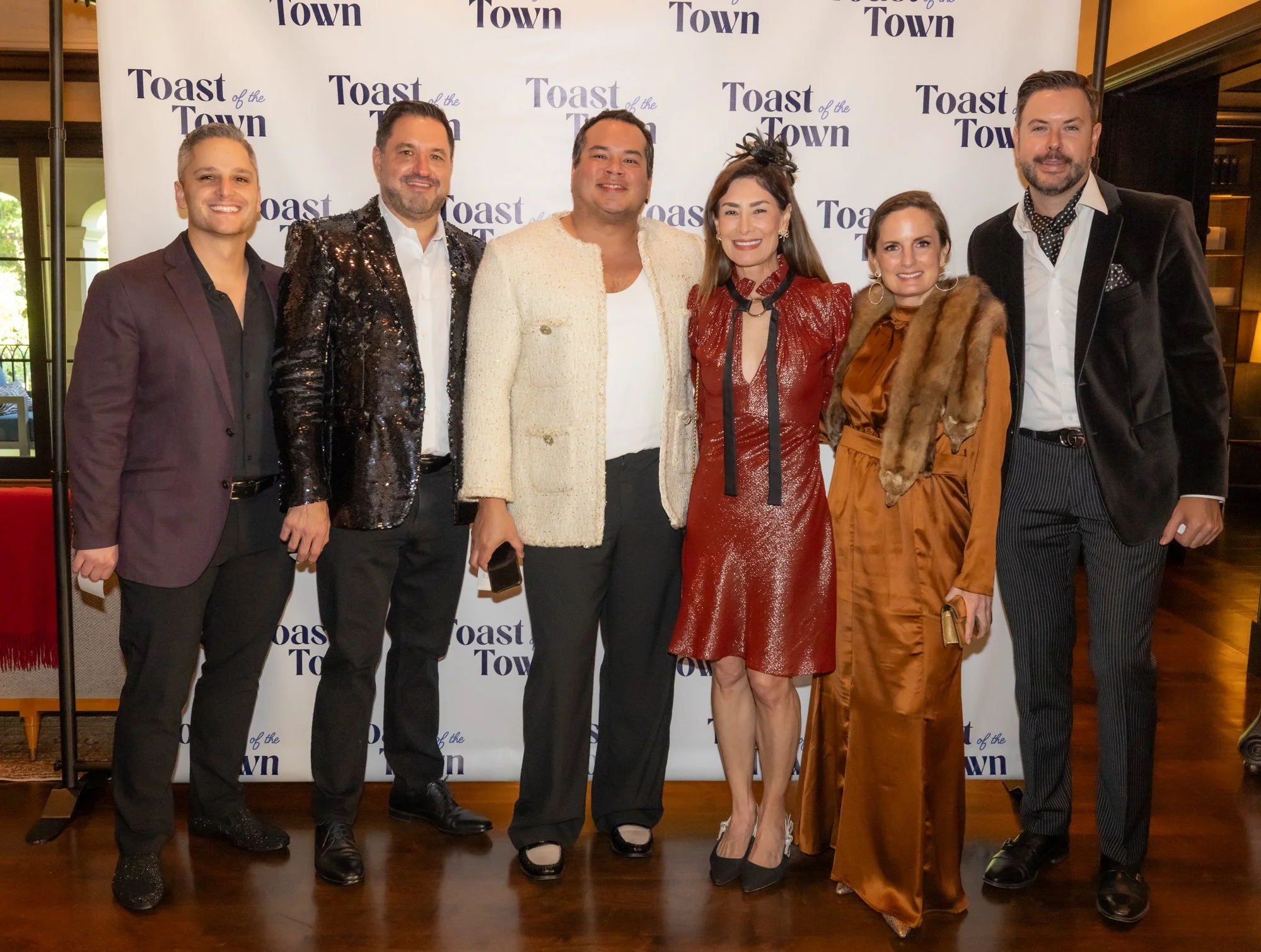 8-DazzleInTinseltown-022.jpg