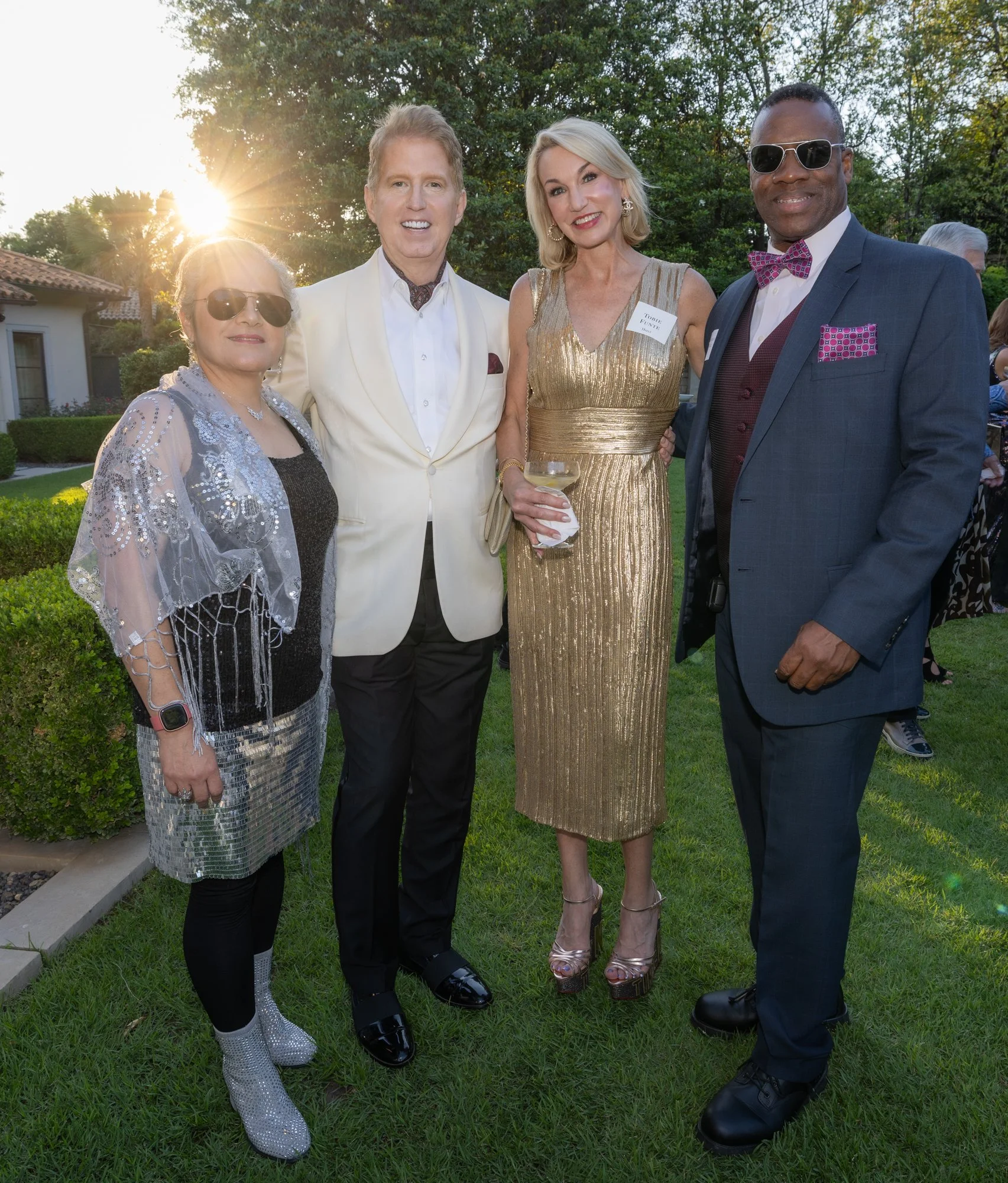 8-DazzleInTinseltown-053.jpg