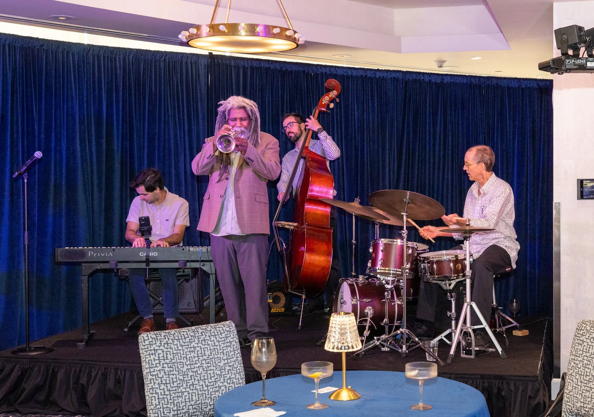 17-JazzWithJeffLofton-051.jpg