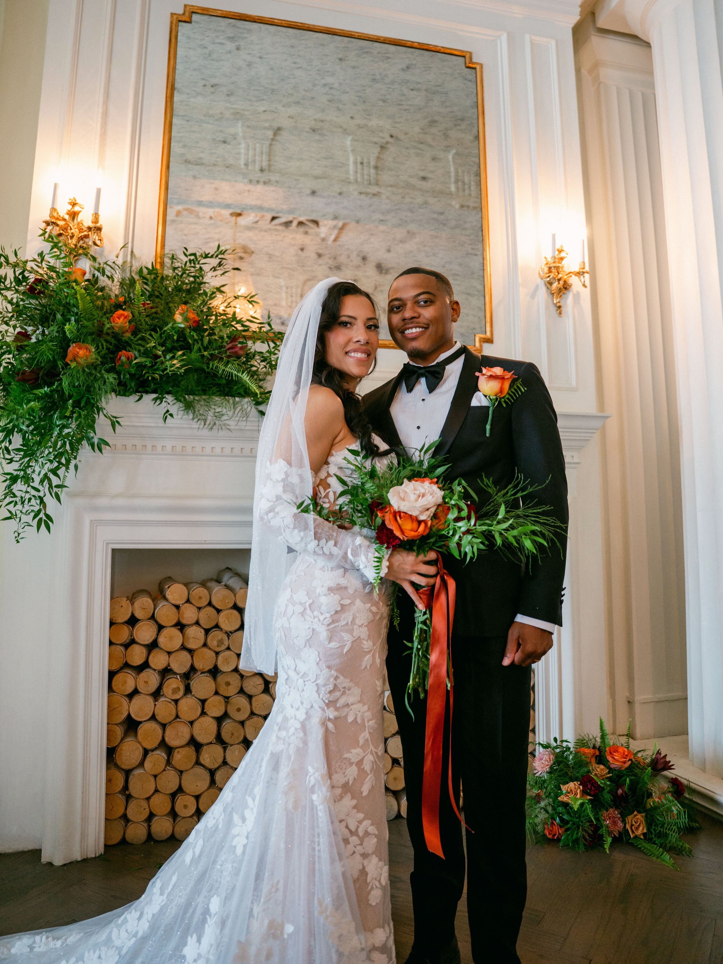 08.07.26 The Masons 🤍
.
.
.
.
Planning &amp; Florals @trinitynielsenevents 
Venue @themasondallas 
Photography &amp; Videographer @garzaweddings 
Hair &amp; Makeup @ashley_glambyash 
Catering @vestalscatering 
Bartending @mamasmedicine.cocktails 
Ba
