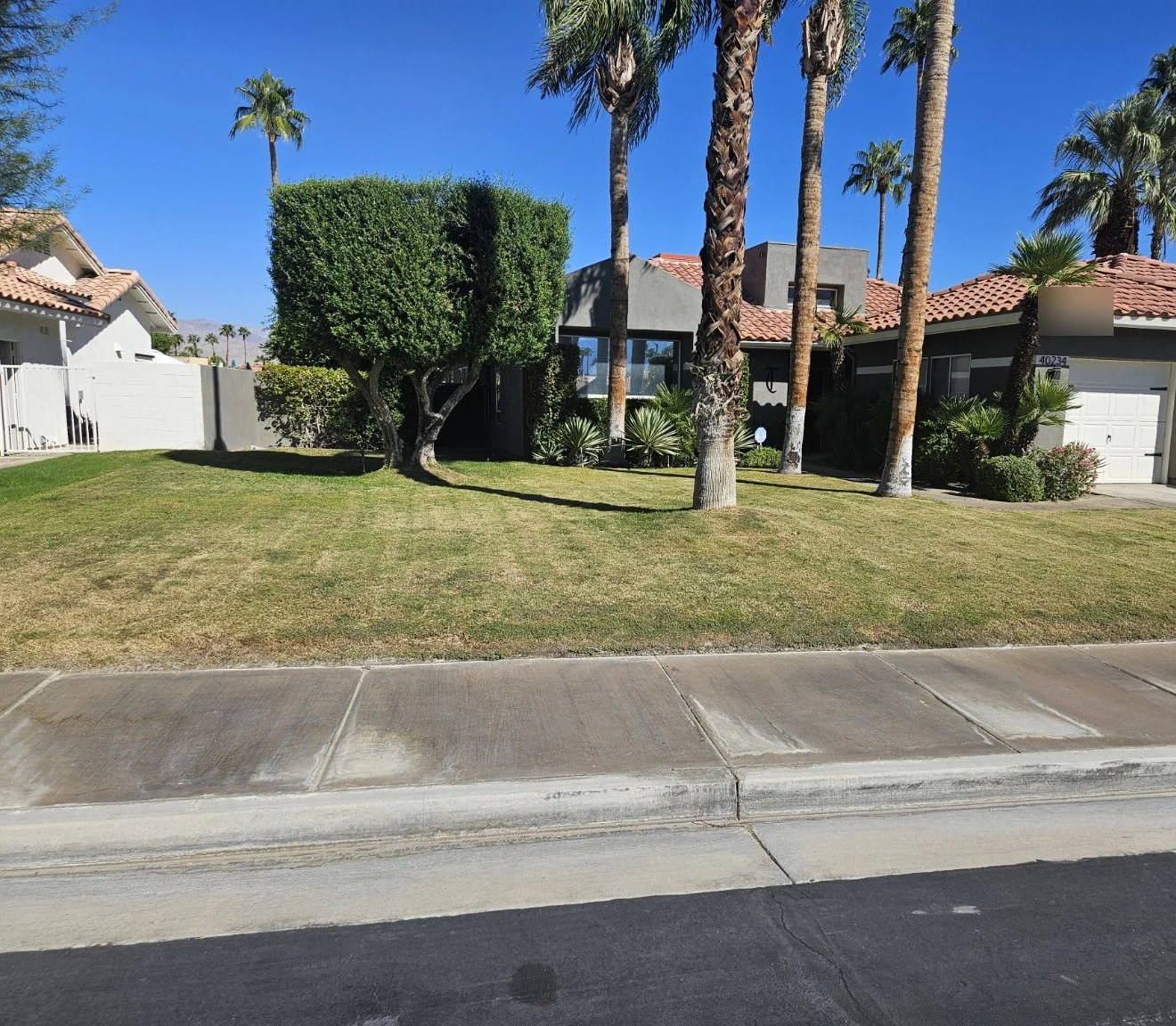 desert_residence_before_01.jpg
