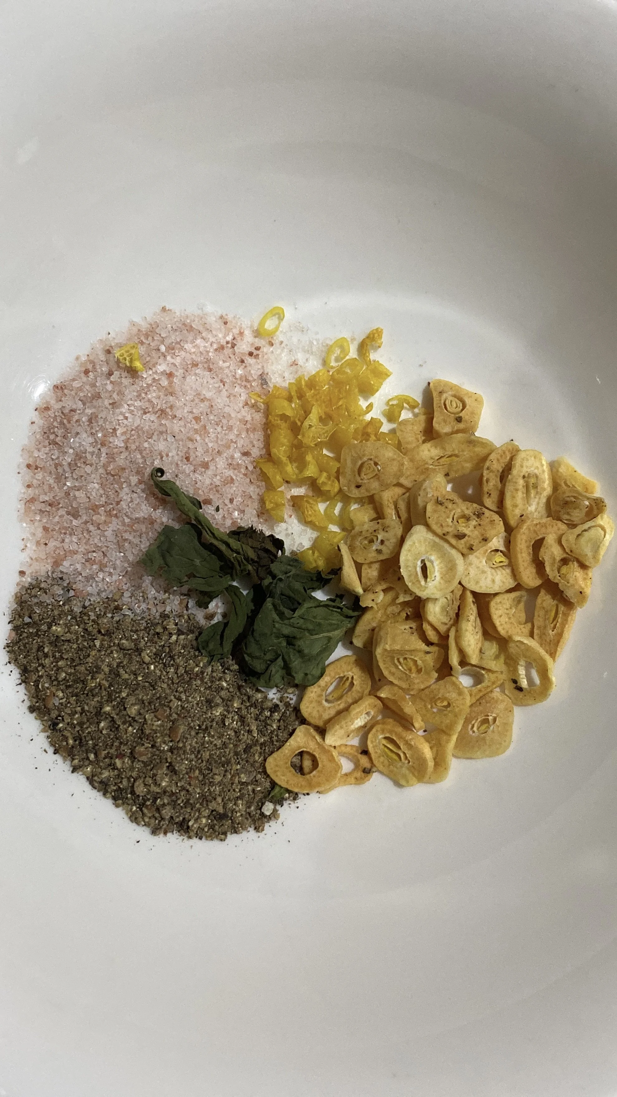 Sliced Garlic Lemon Basil seasoning 6oz