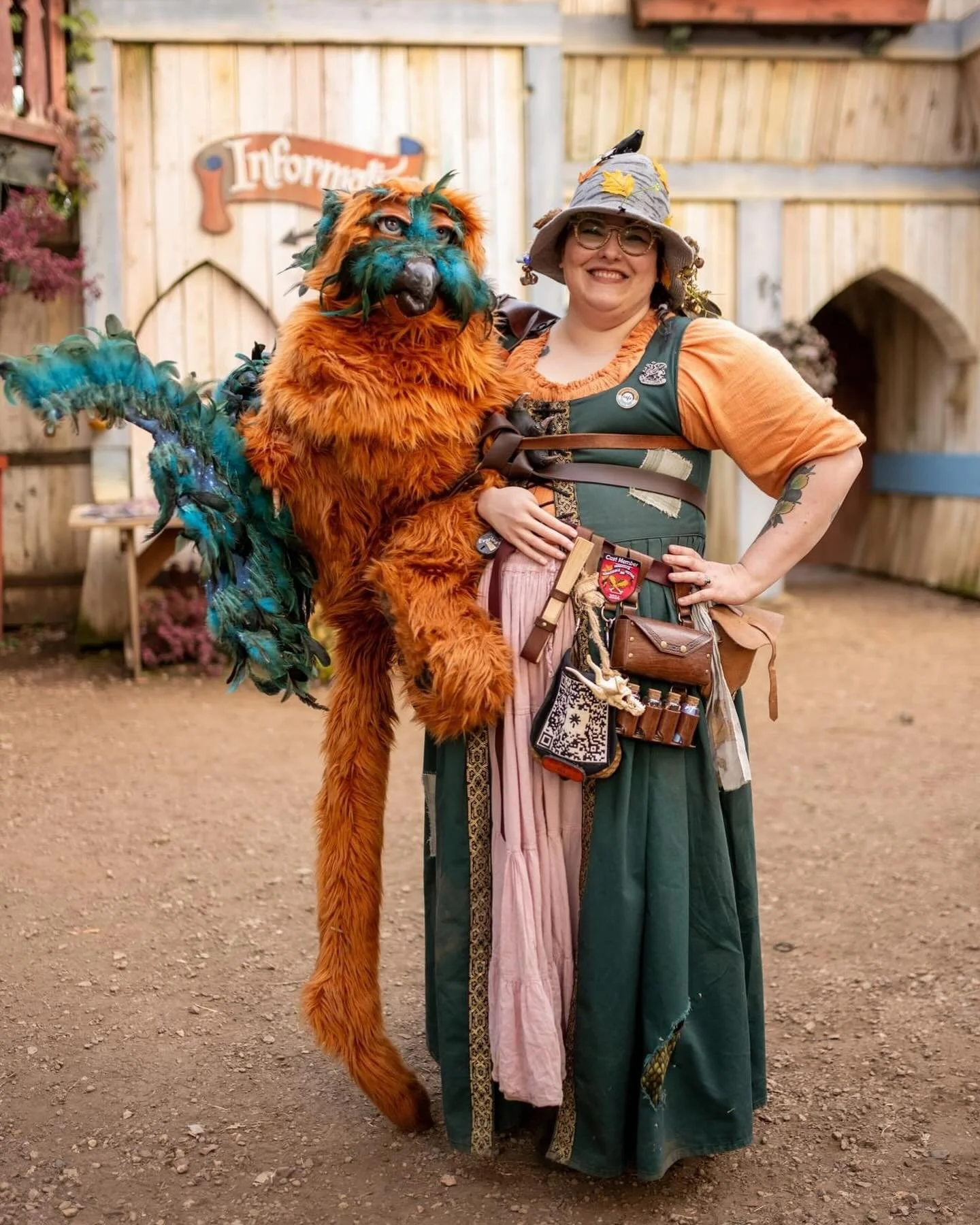 This past weekend was so magical for Finn and me! If you see photos of us, please tag us in them!!!! #mnrenaissancefestival #minnesota #mnrenaissance #mnrenfest #renaissancefestival #renaissance #puppetry