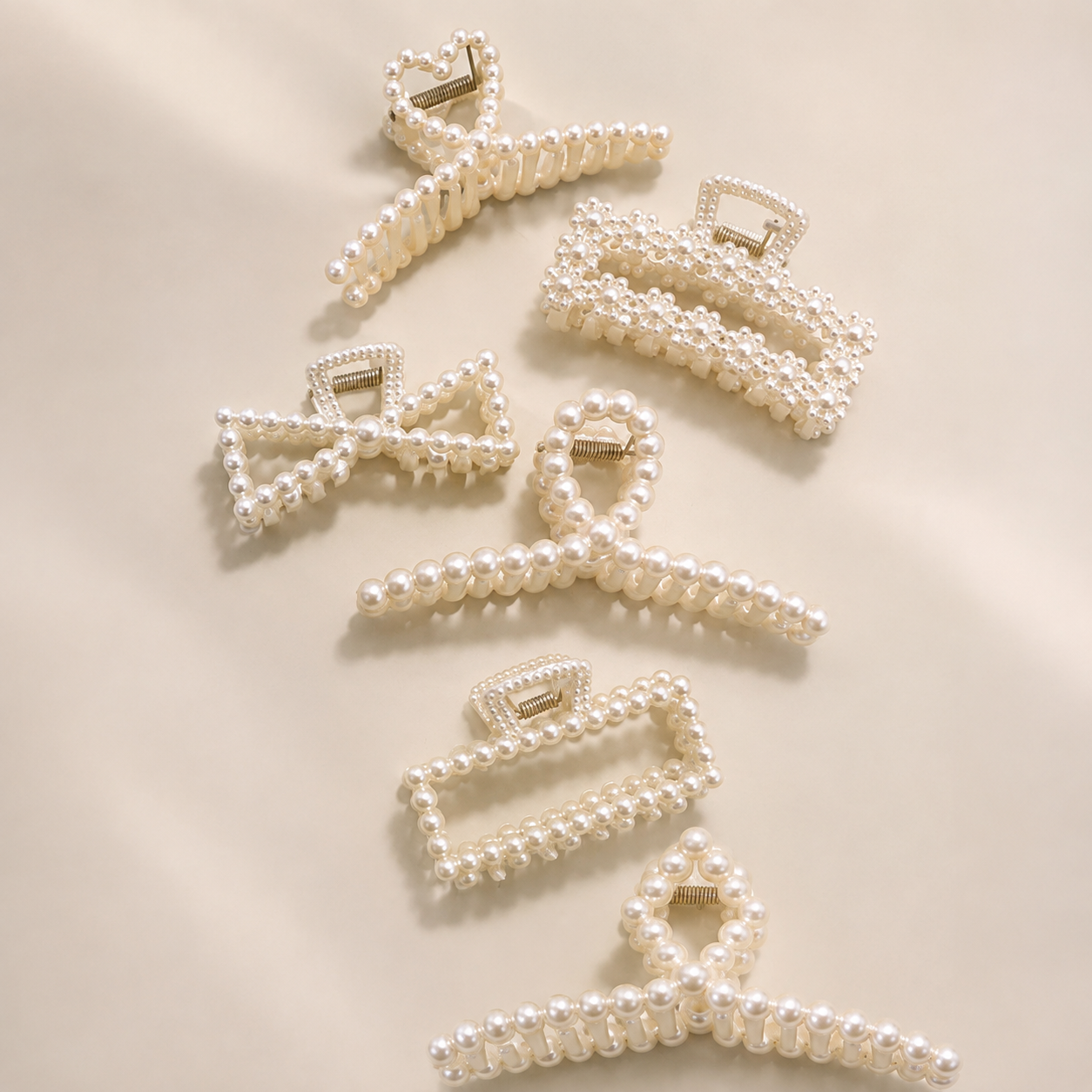 Pearl Hair Claw Clips