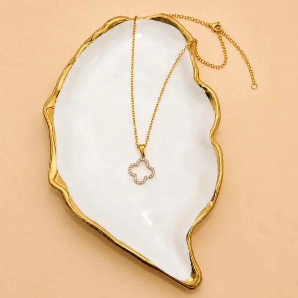 Clover necklace pair 2.jpg