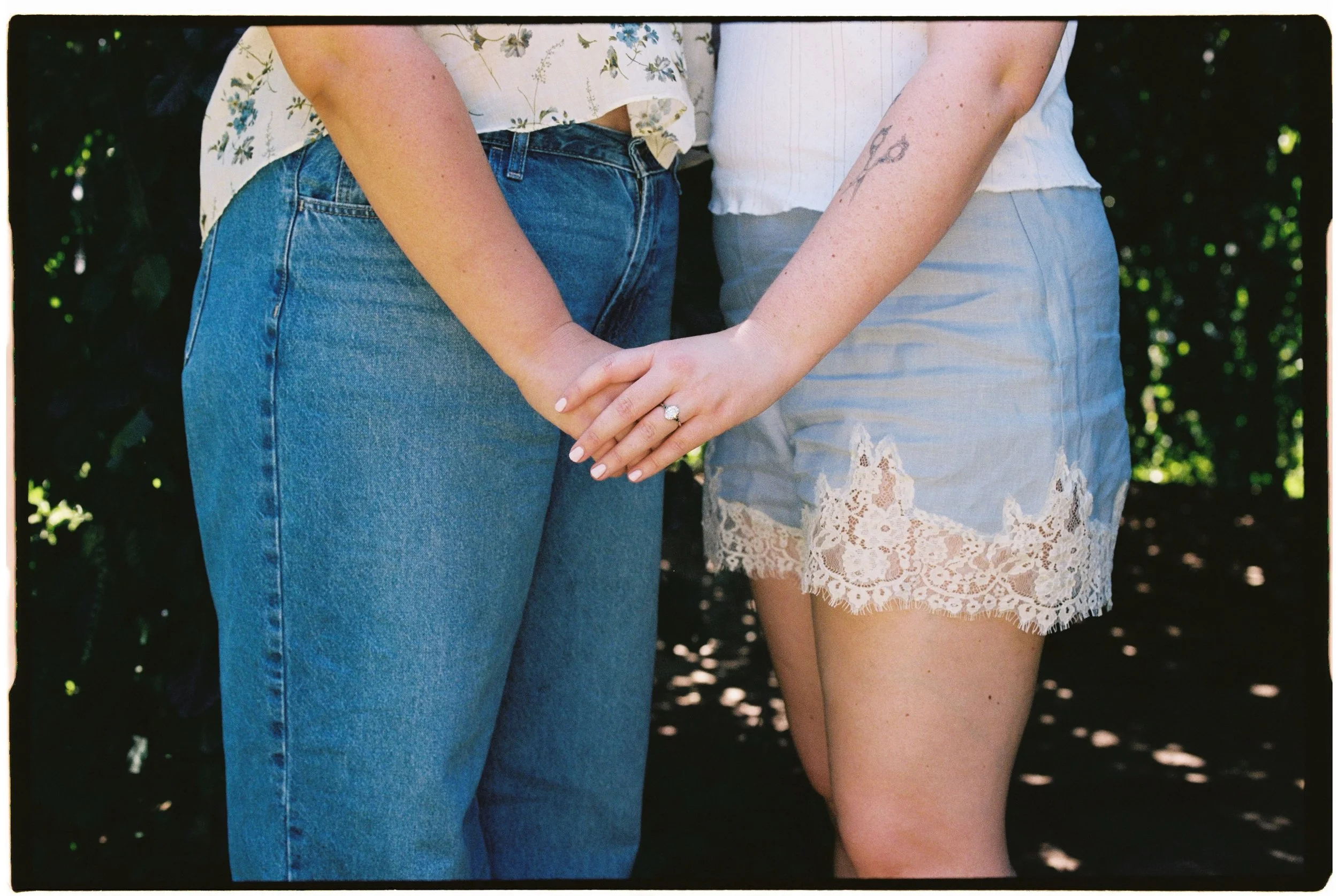 Jane &amp; Olivia after their engagement in Prospect Park, on 35mm film 🤍