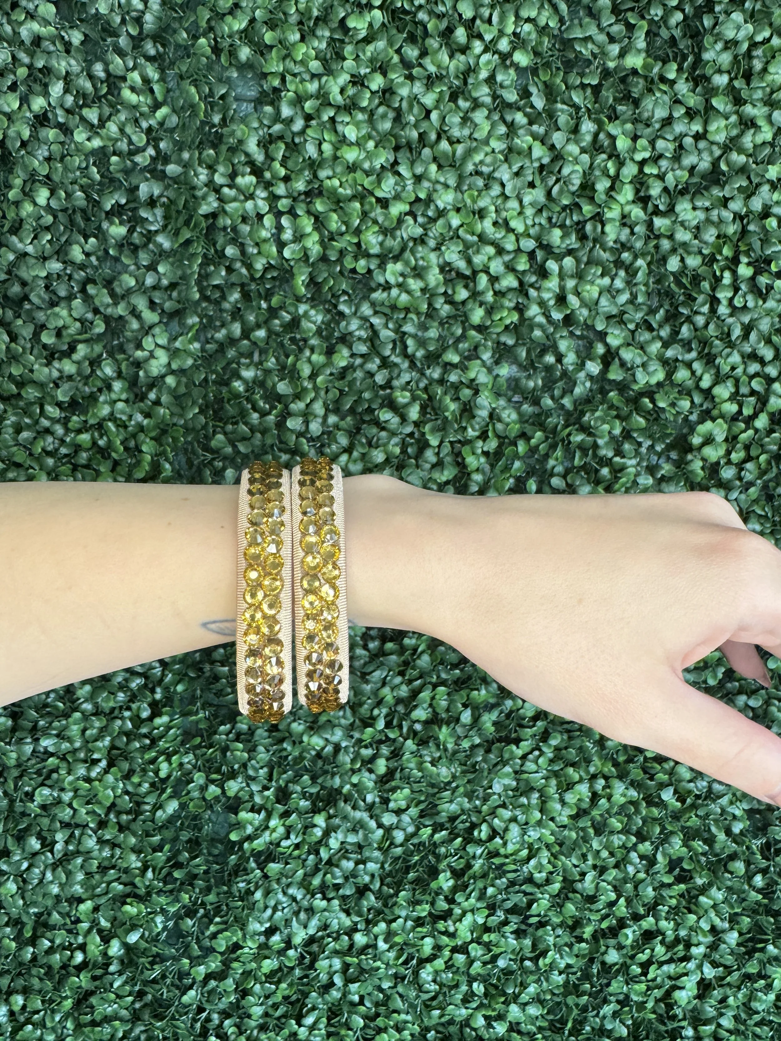 Light Colorado Topaz Bangle