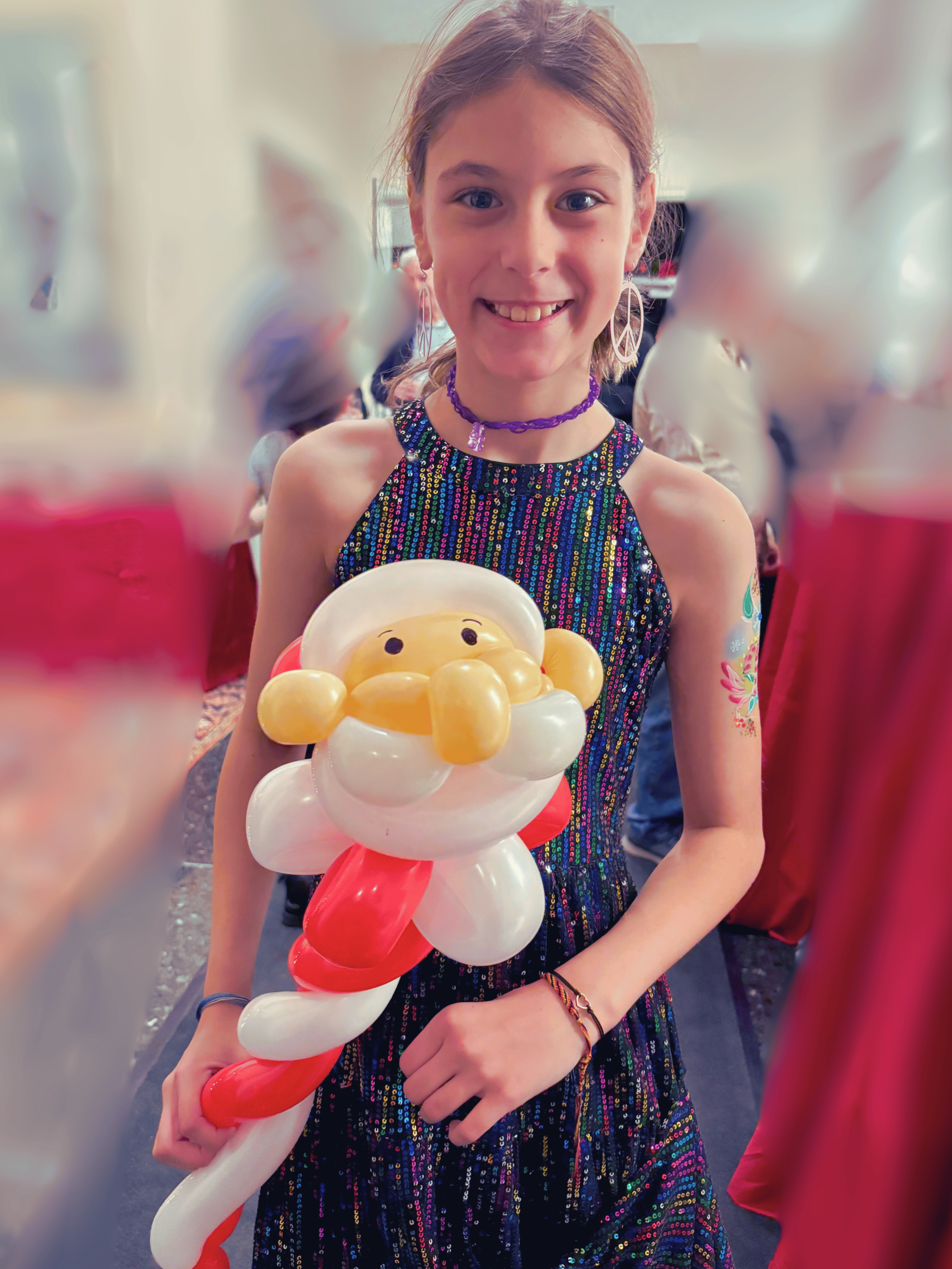 8_santa+balloon+wand.png