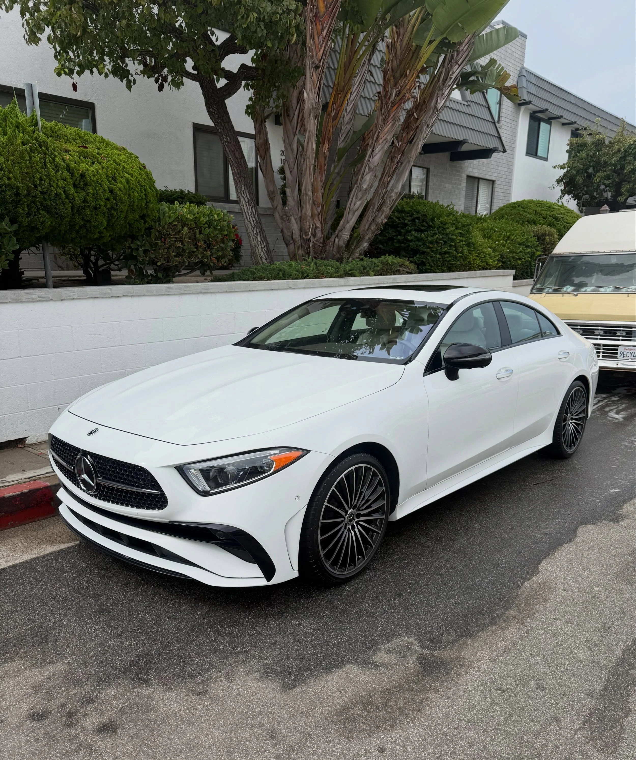 ✨ Mercedes-Benz CLS450 | Graphene Ceramic Coating✨

We brought the detail directly to this CLS450 for a complete paint enhancement and long-term protection &mdash; all from the convenience of the owner&rsquo;s location. 🚘✨

Here&rsquo;s what went in