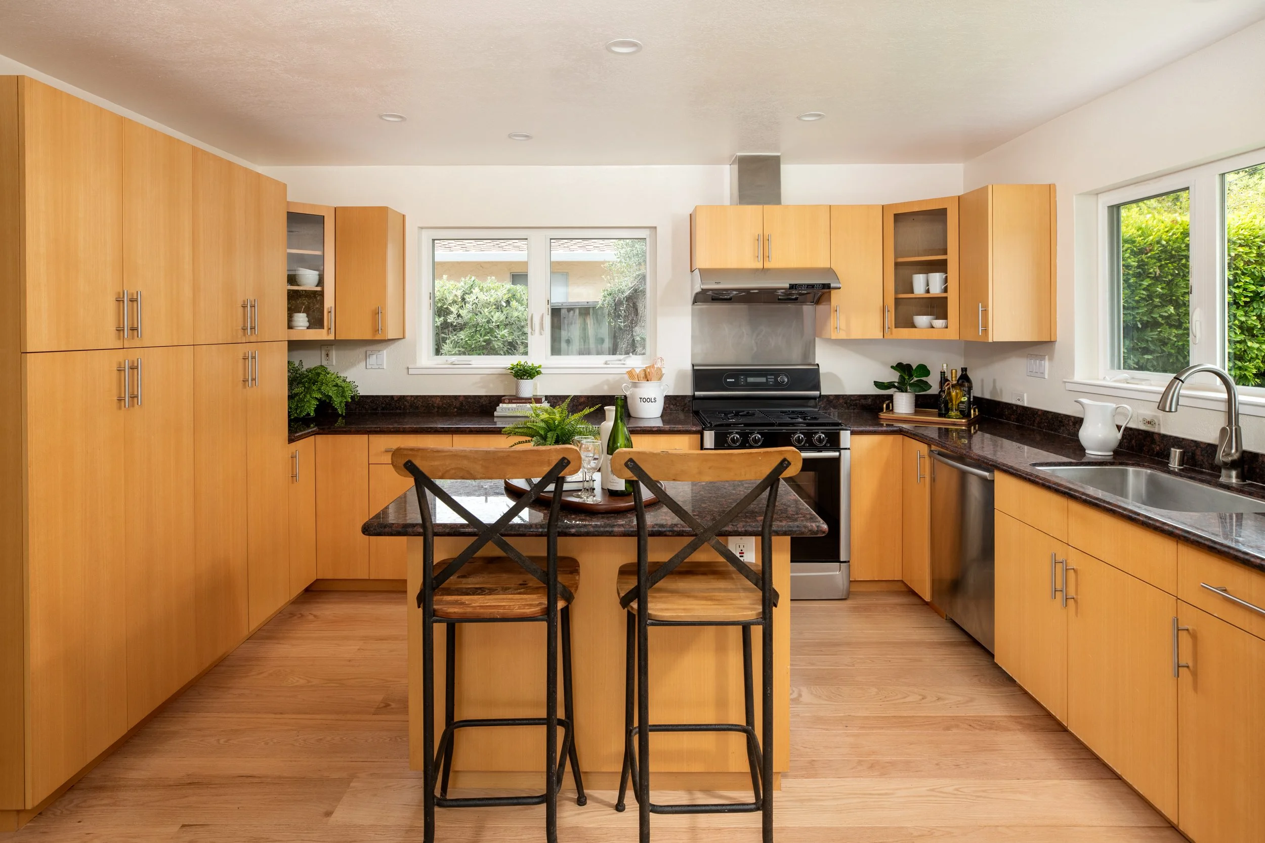 15-Deodara_Matt_Anello-7606-MLS.jpg
