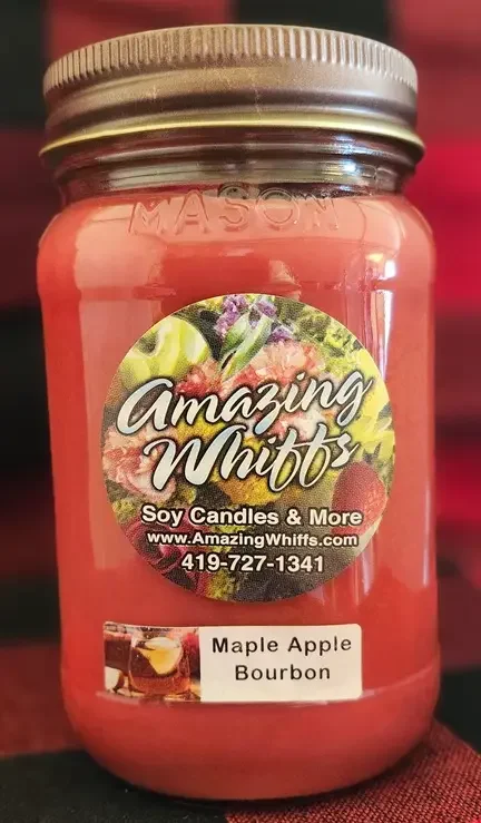 Maple-Apple-Bourbon_16ozSoy-Candle_Toledo-Ohio.webp