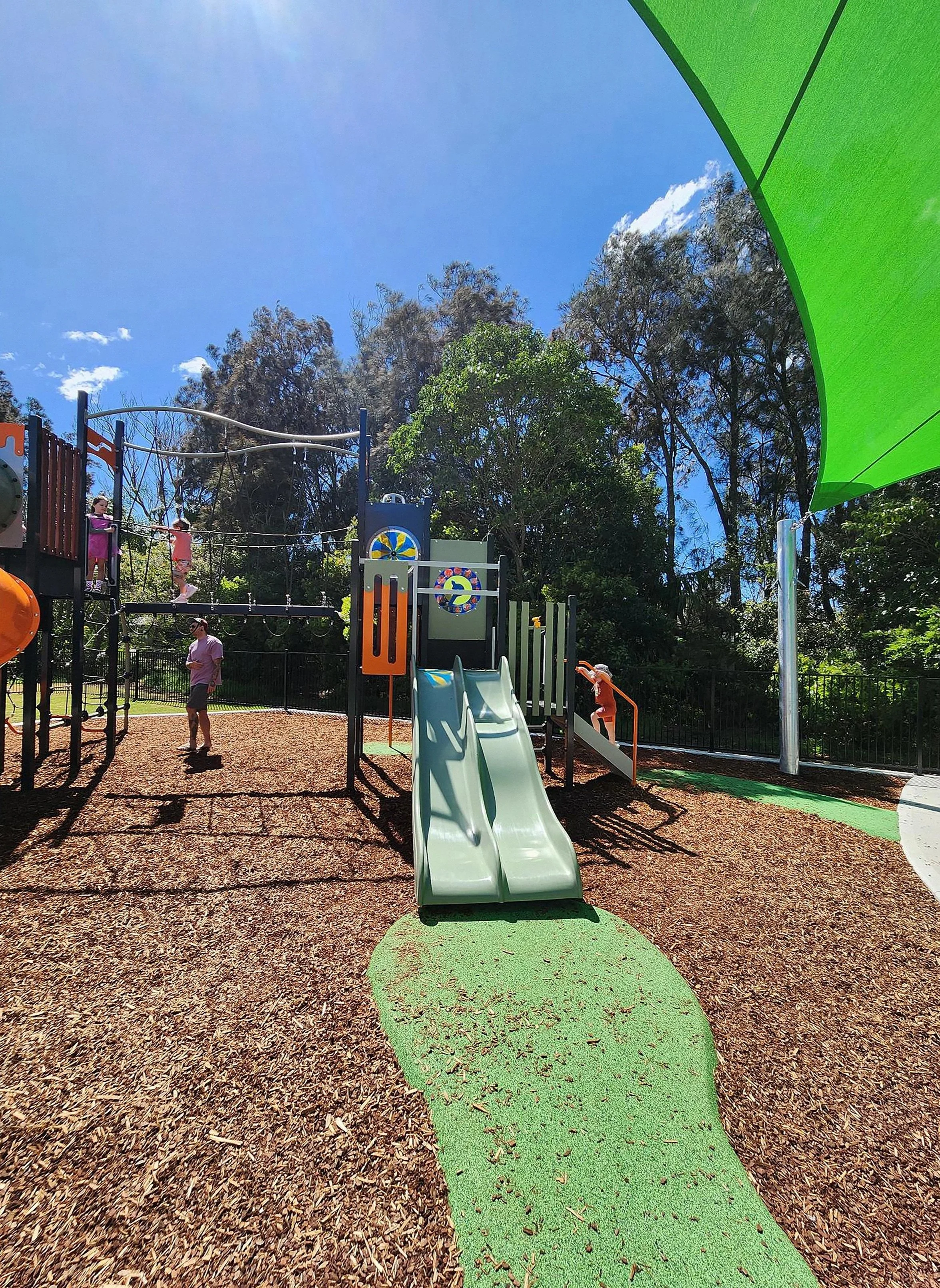 Tuggerawong+%283%29_LR.jpg