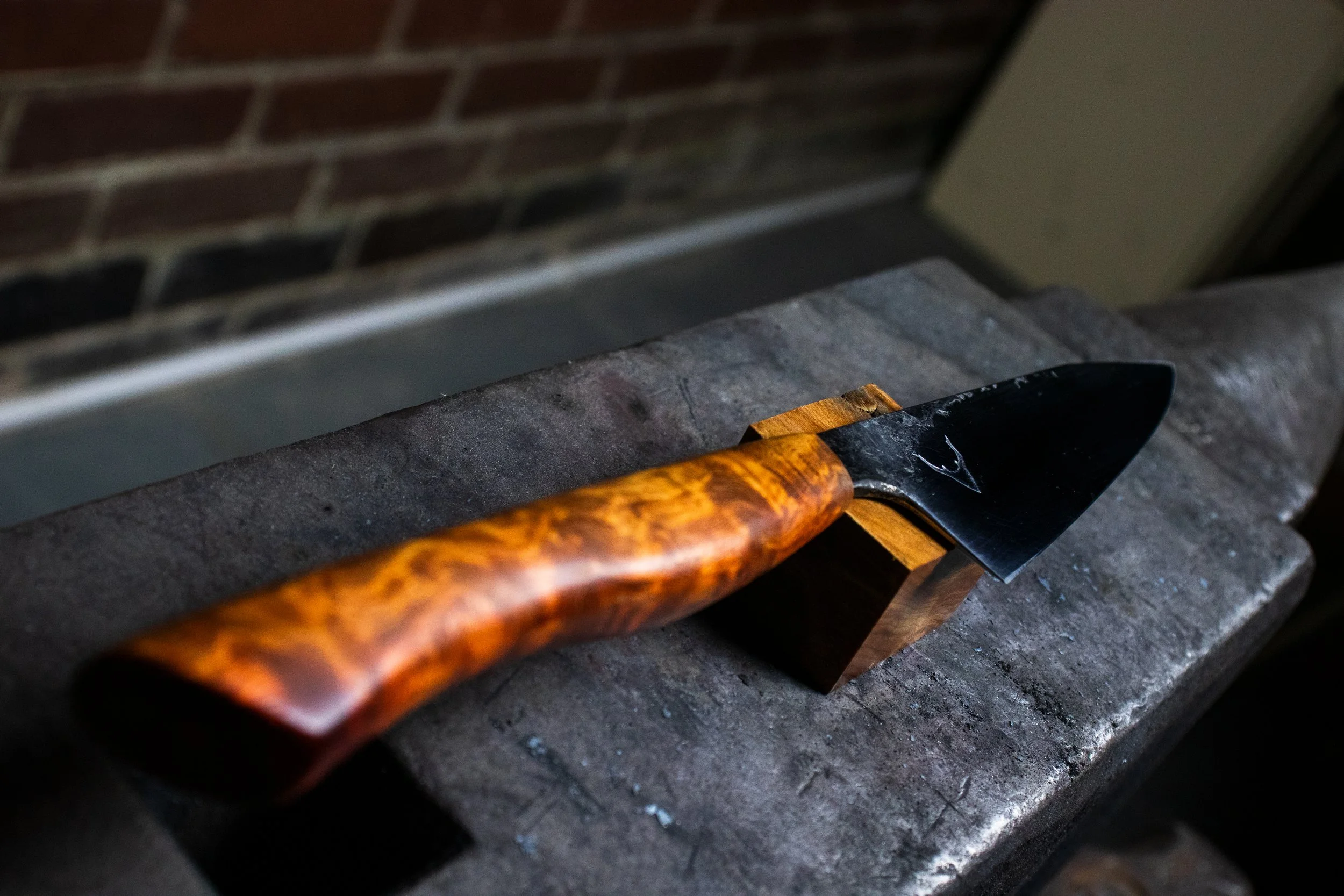 Euro style parring knife