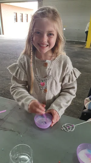 Art workshop at Paint & Play