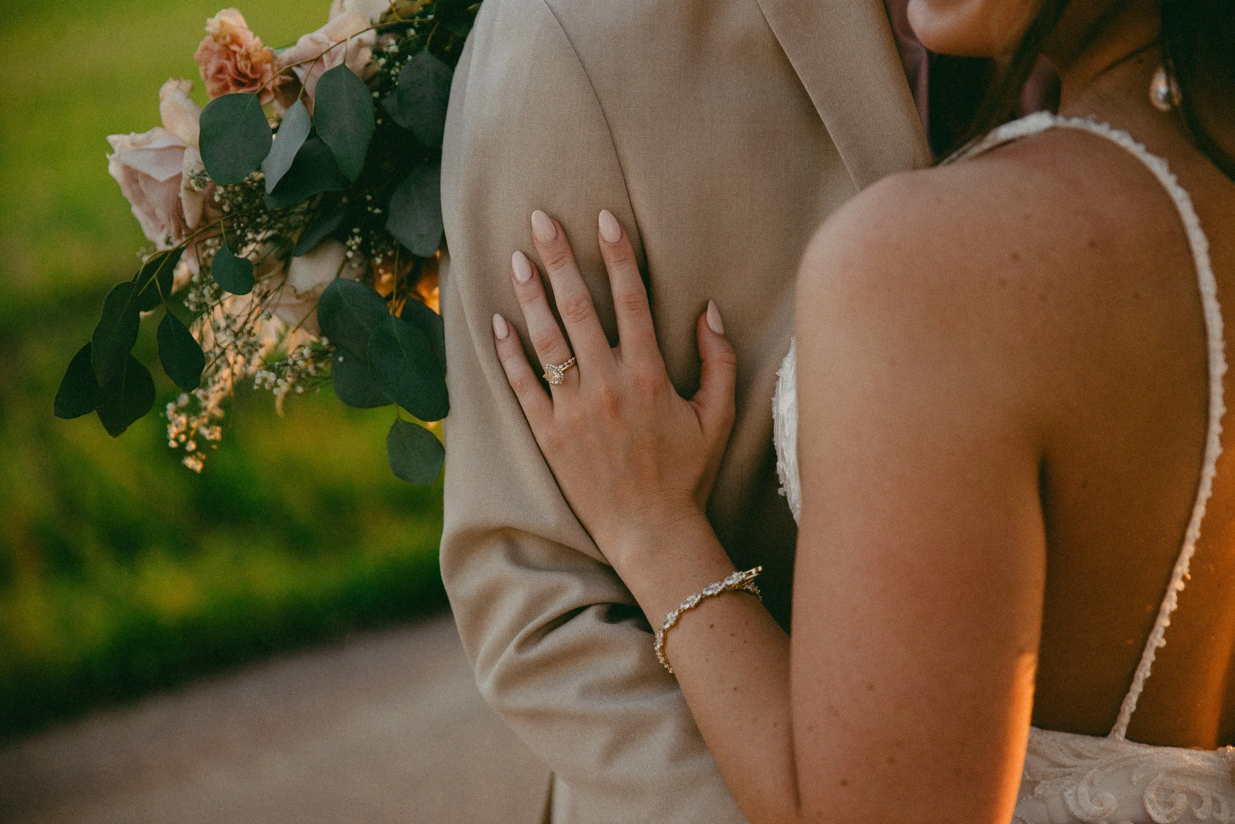 St. Louis Documentary-style wedding photography on 35mm film, 120 film, and digital by Trevor Lovatto