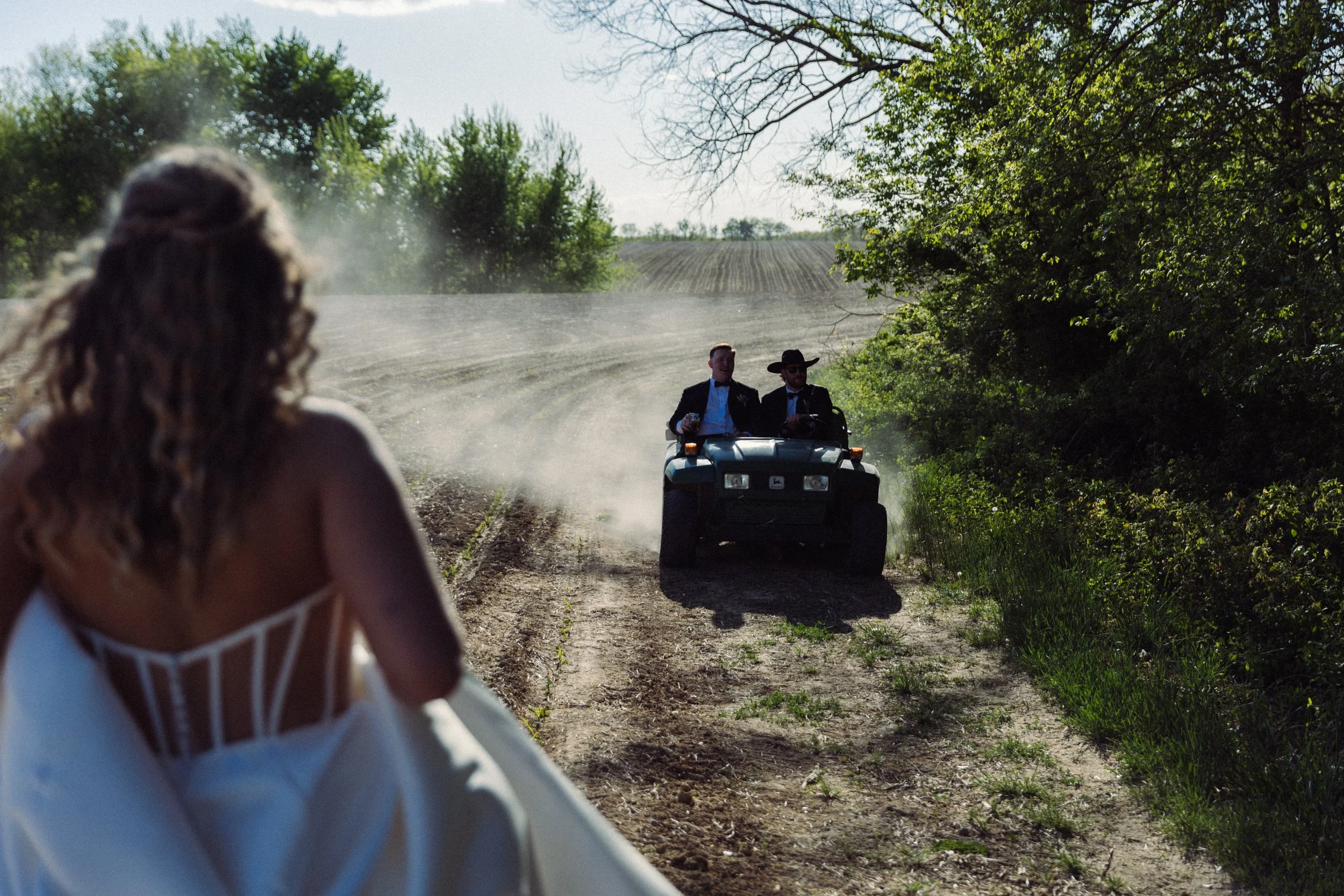 St. Louis Documentary-style wedding photography on 35mm film, 120 film, and digital by Trevor Lovatto
