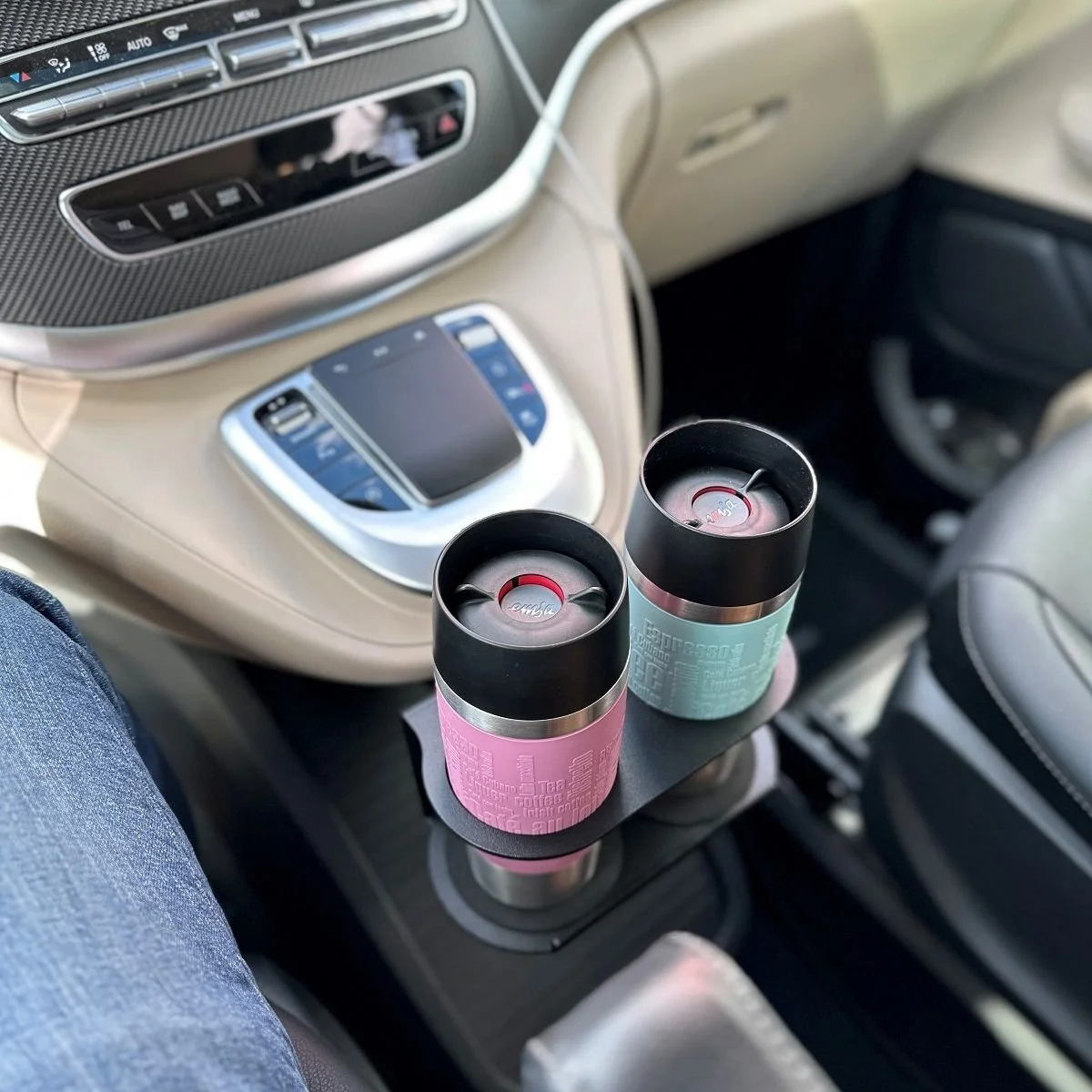 vwch2-vancupholder-duo-06-1920w.jpg