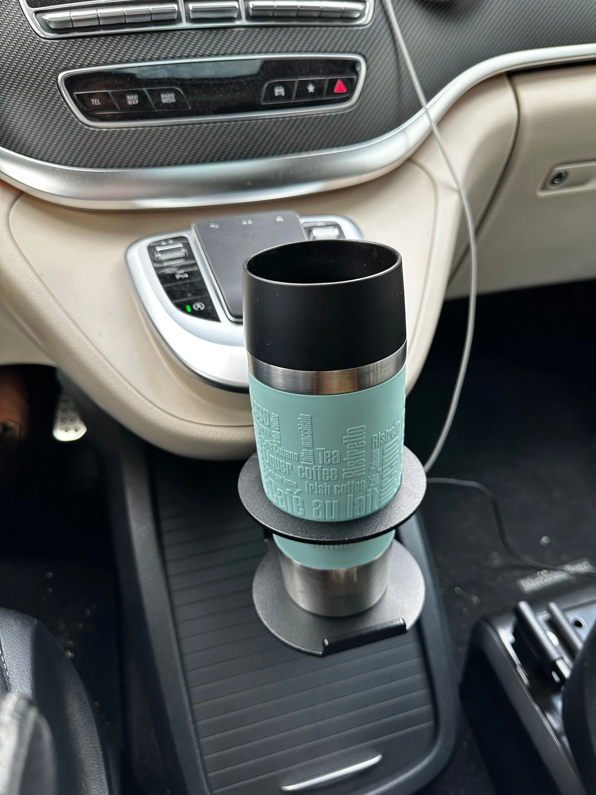 vwch1-vancupholder-solo-04-1920w.jpg