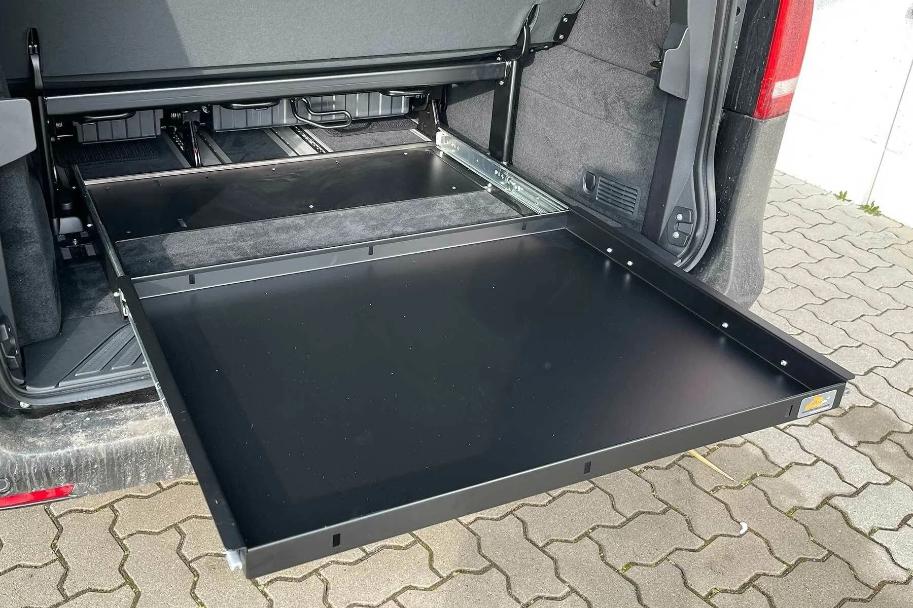 vs700mph-a-vanslide-700-fuer-mercedes-marcopolo-horizon-activity-vito-v-klasse-03-1920w.jpg
