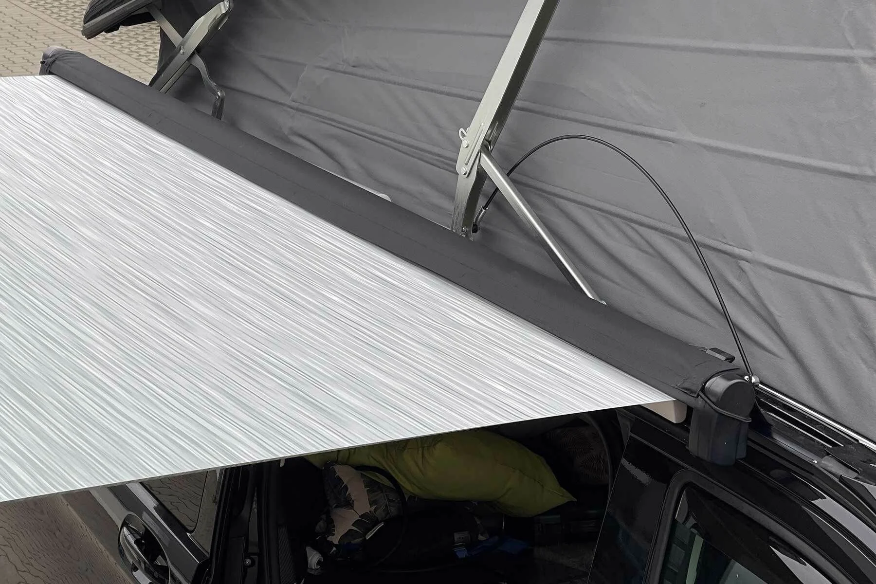 vwrp-vanrainprotection-04-84f4f710-1920w.jpg