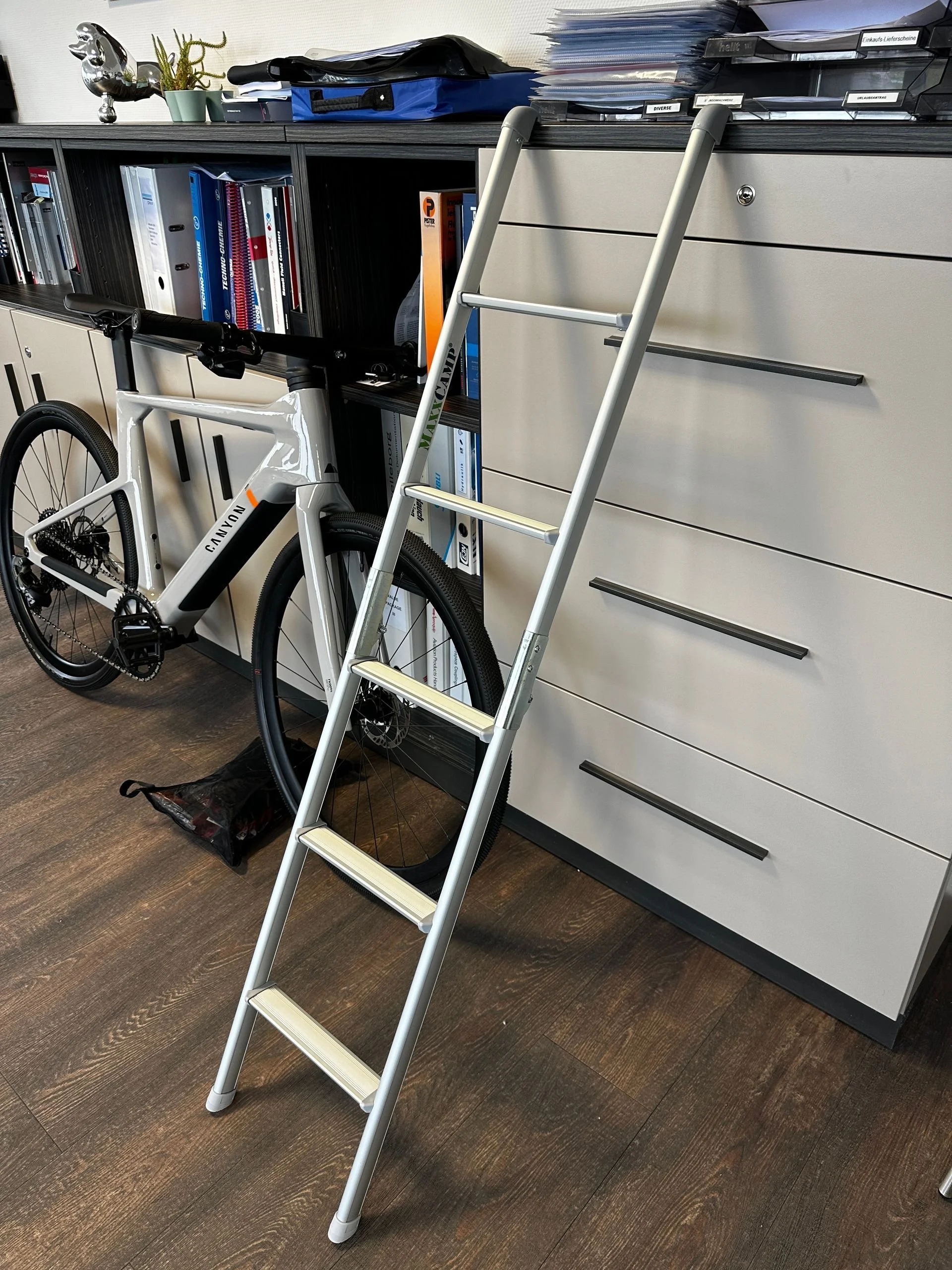 vwsl-vanstepladder-05-1920w.jpg
