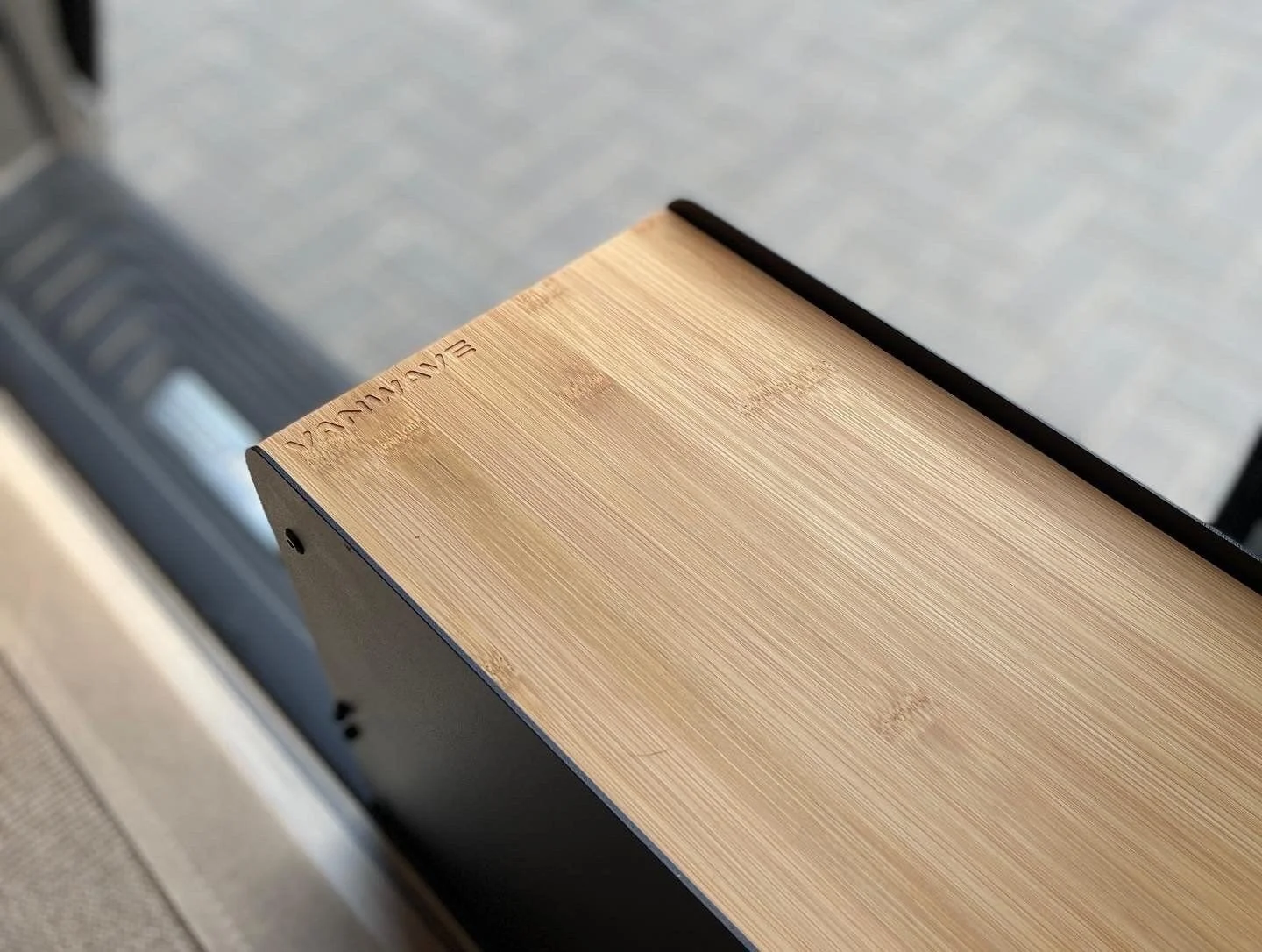 vrbb-vanrackboard-03-1920w.jpg