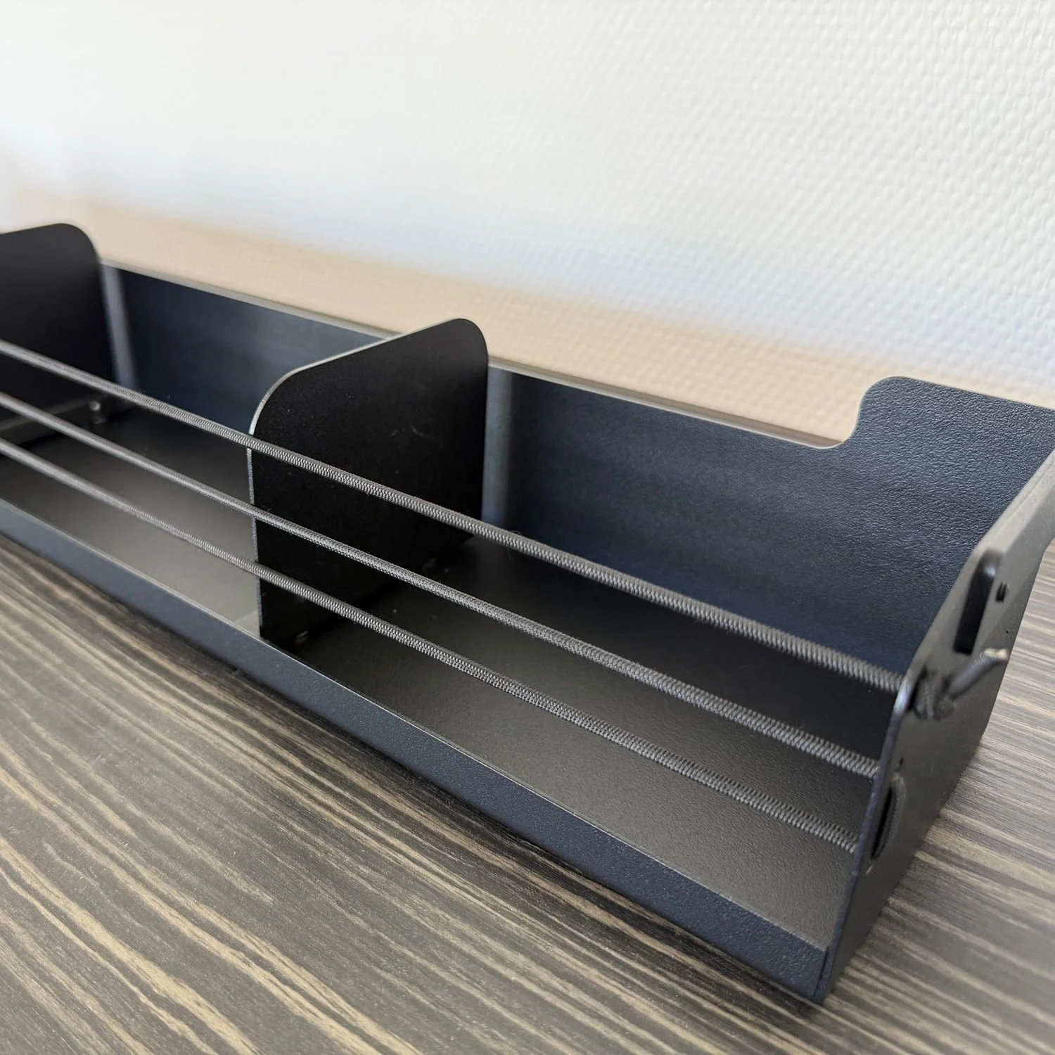 vwvs3rtr-regaltrenner-vanshelf-3-01-ae33e7ed-1920w.jpg