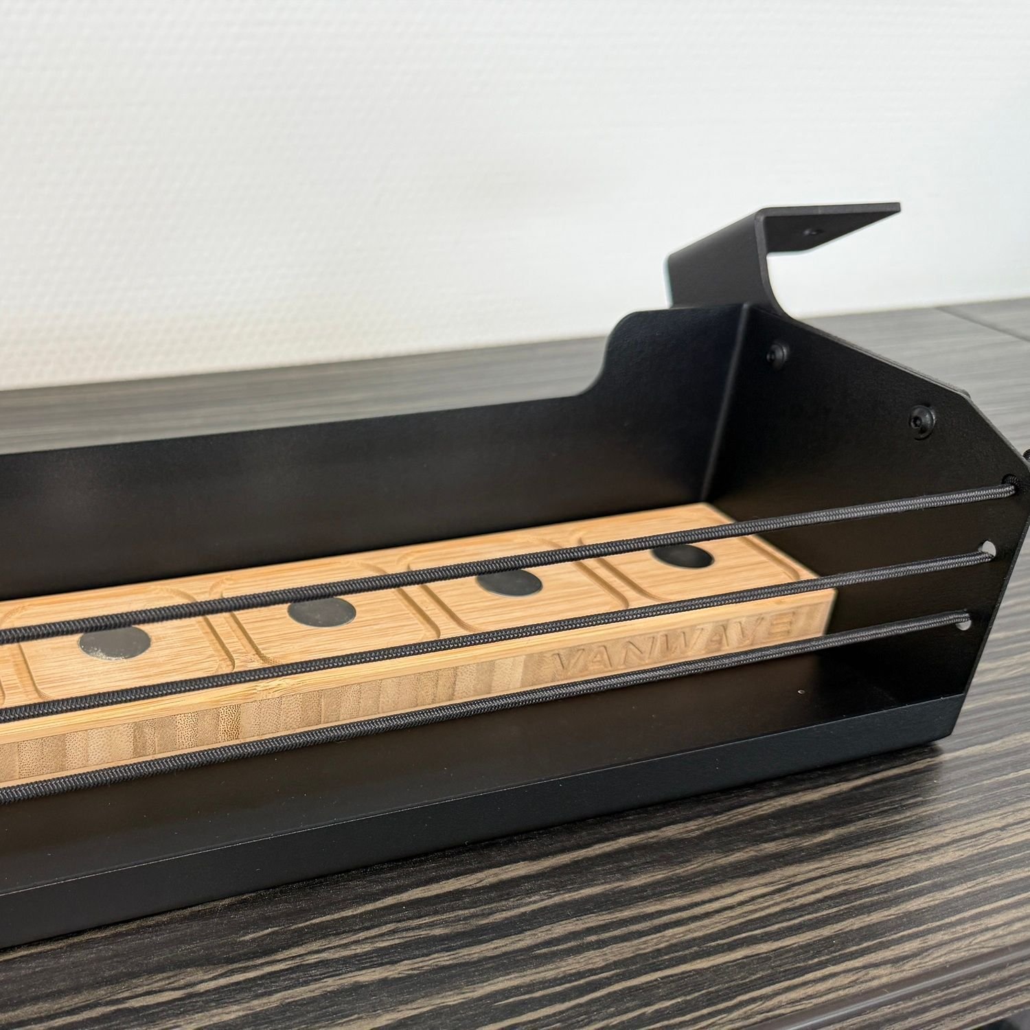 vwvs3-v01-vanshelf-3-16-1920w.jpg