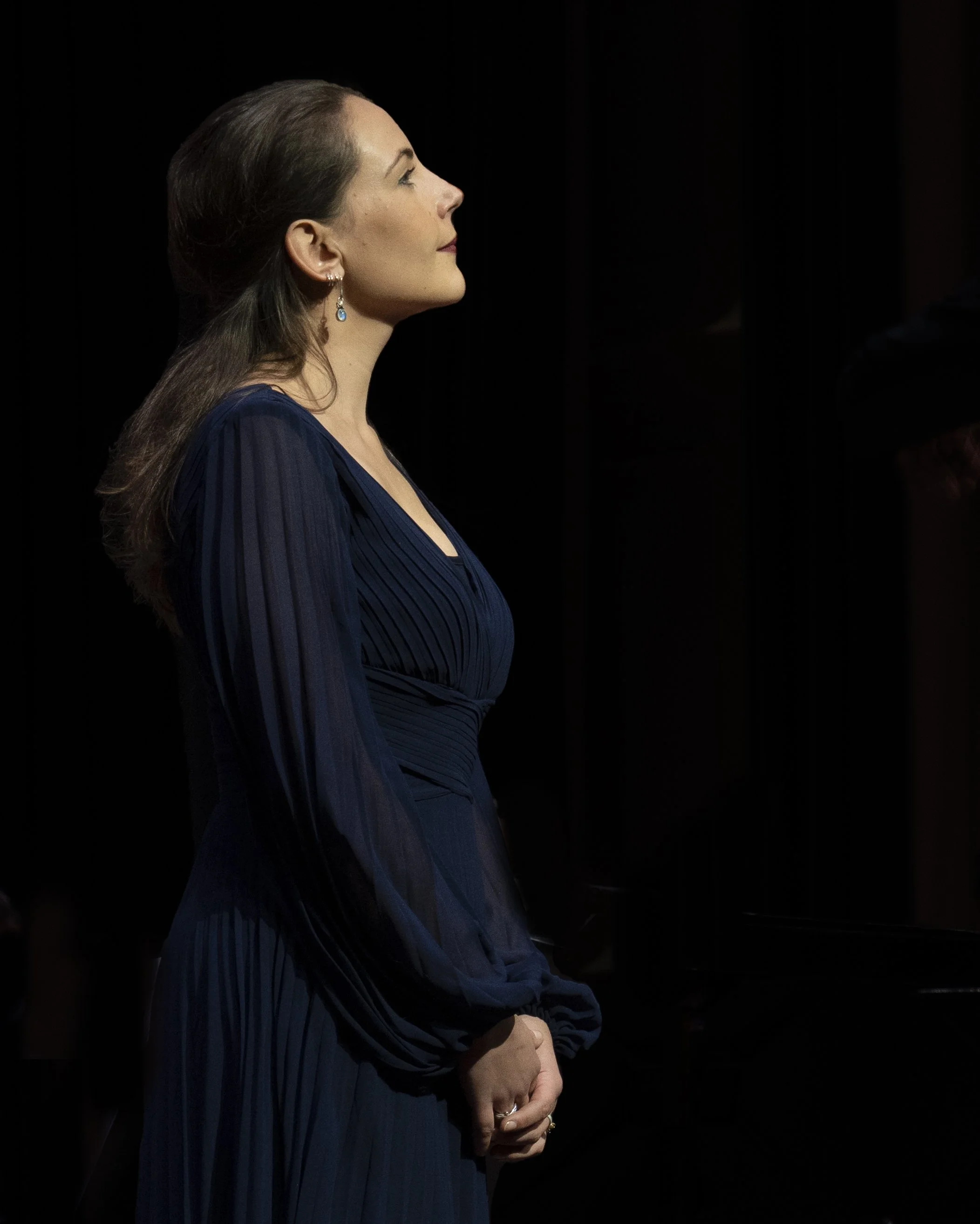 Tineke Roseboom tijdens een concert