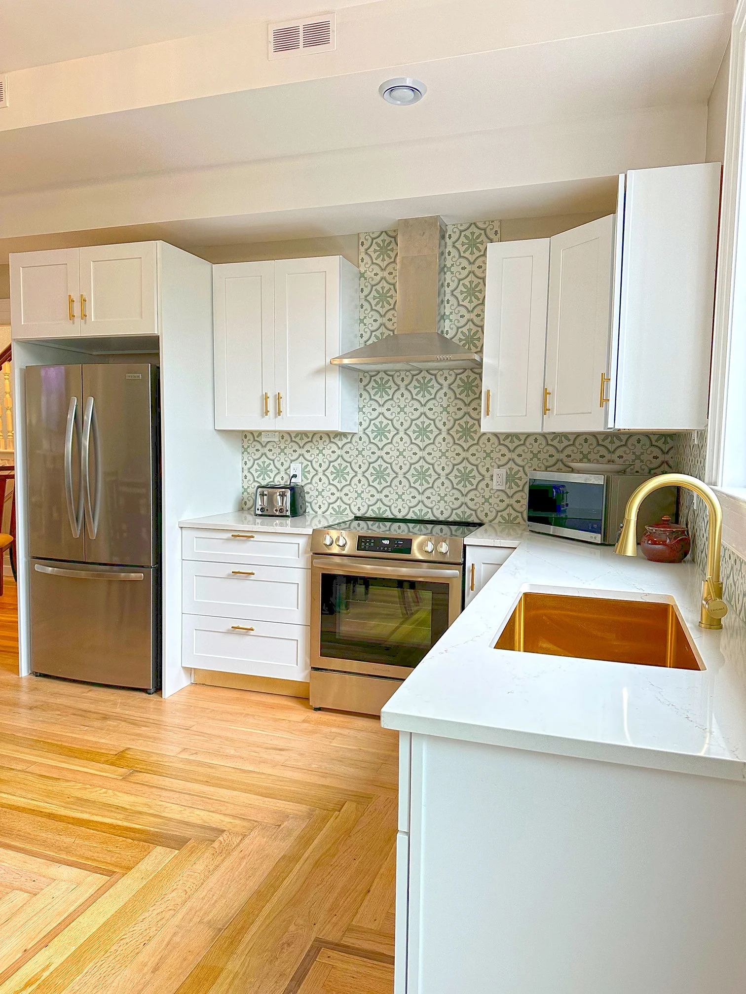 kitchen 5.jpg