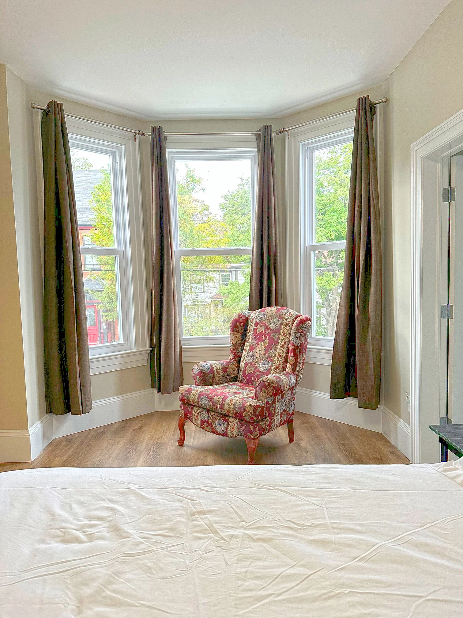 bedroom 2 7.jpg