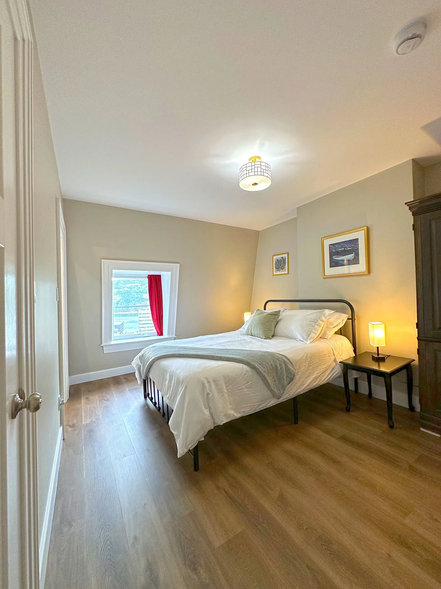 bedroom 3 1.jpg