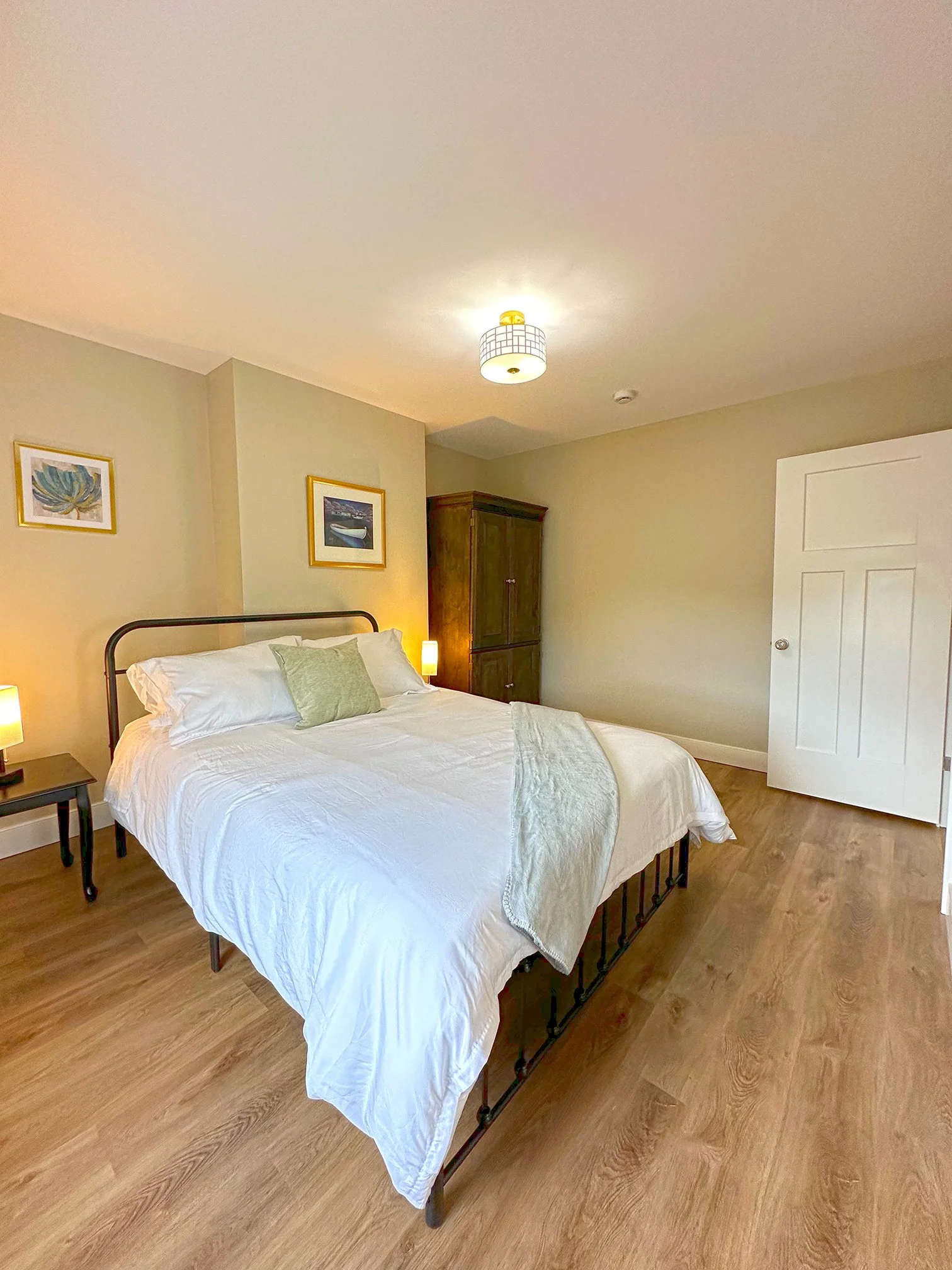 bedroom 3 2.jpg