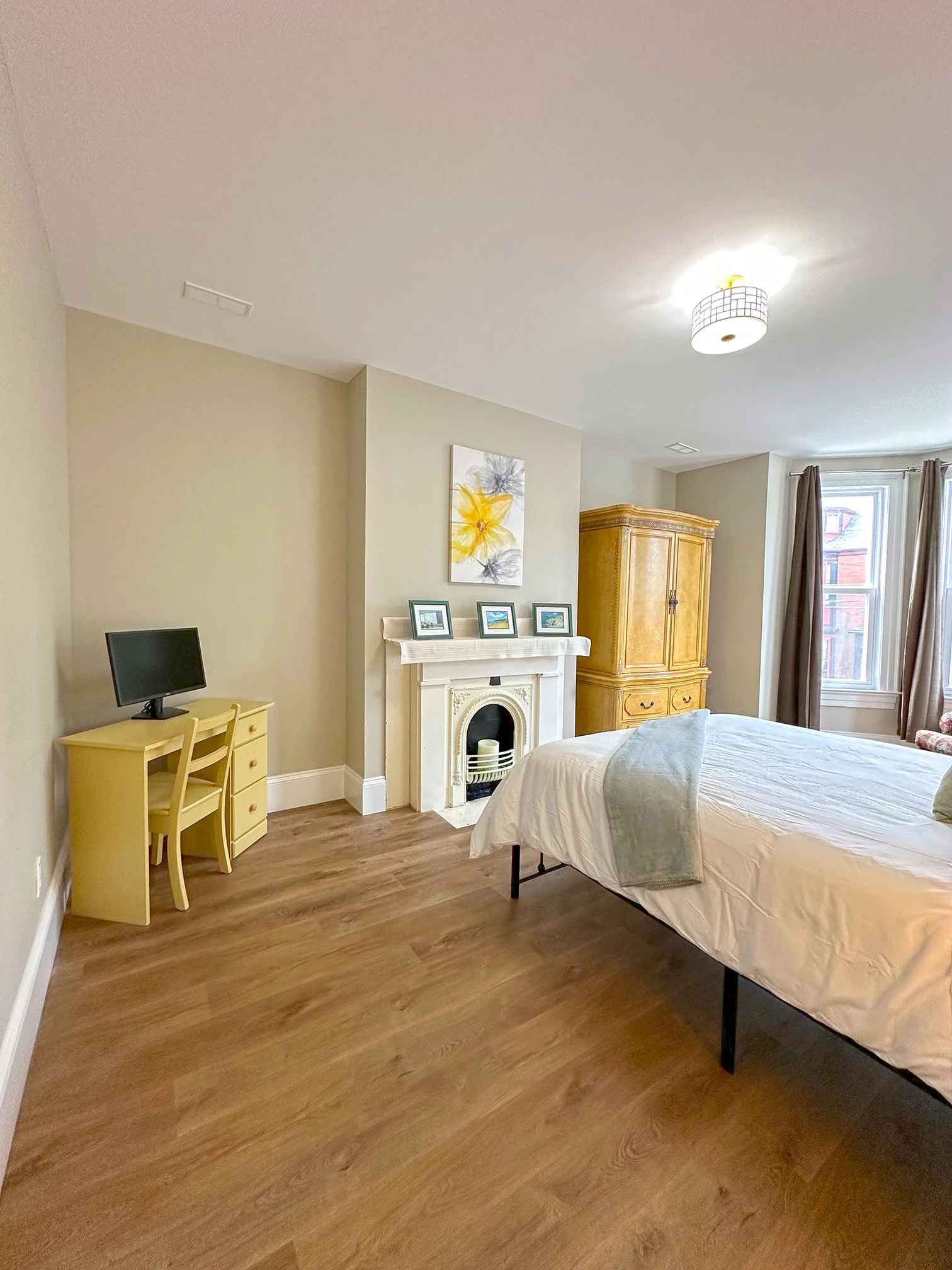 bedroom 2 3.jpg